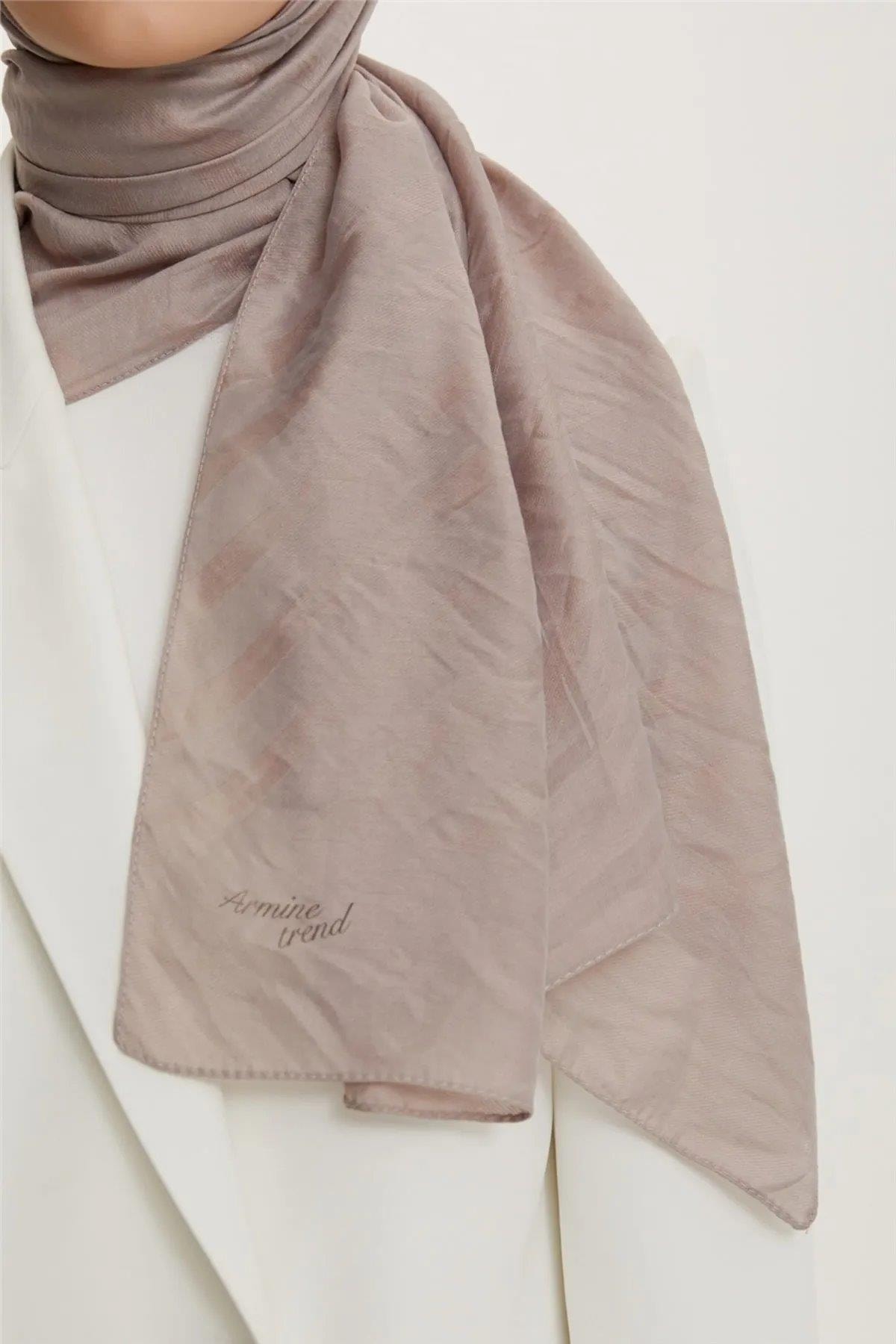 شال زنانه قهوه ای آرمینه | 000ARB050012 اورجینال - تصویر 3