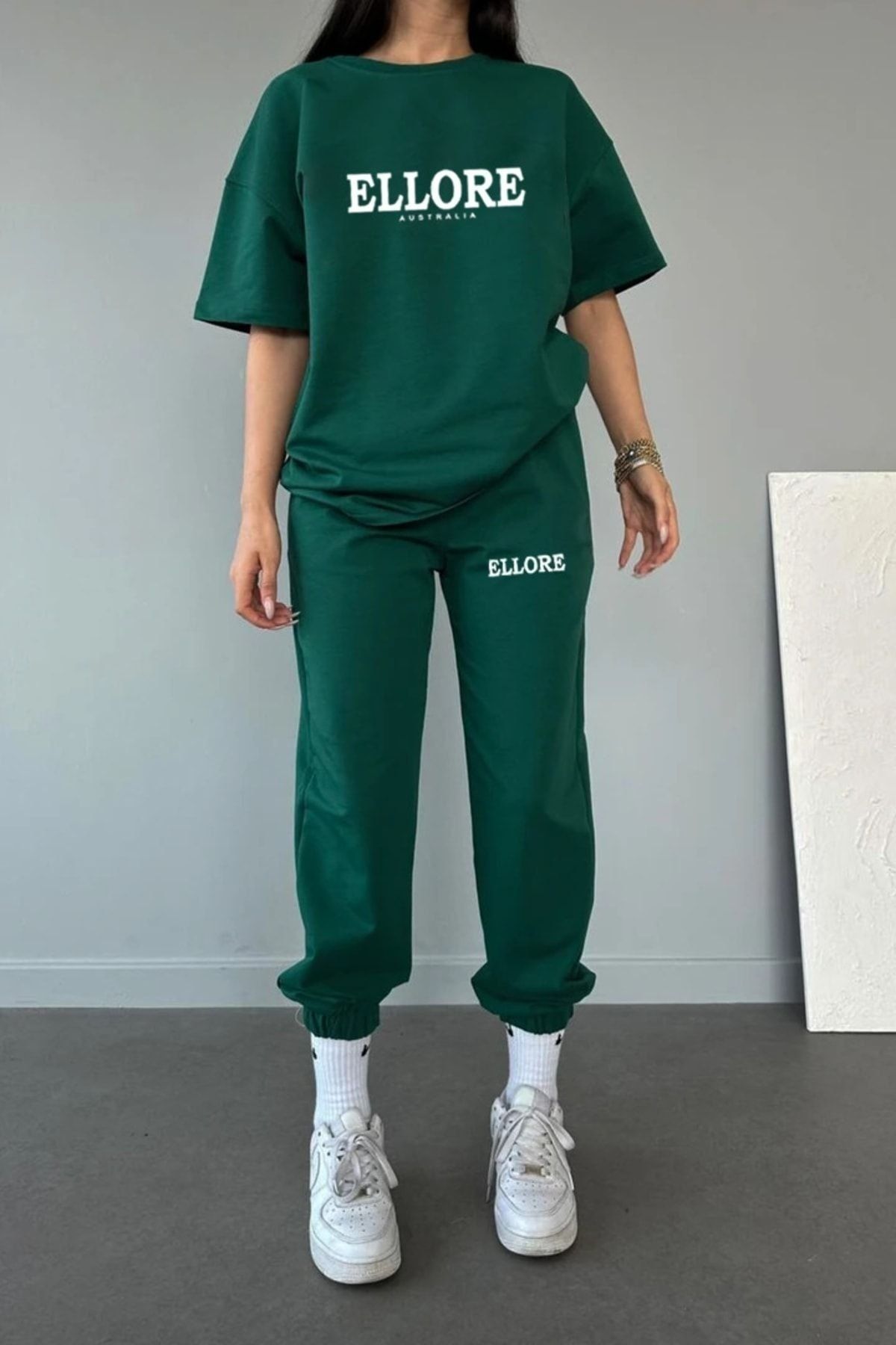 Emerald green jogger set on sale