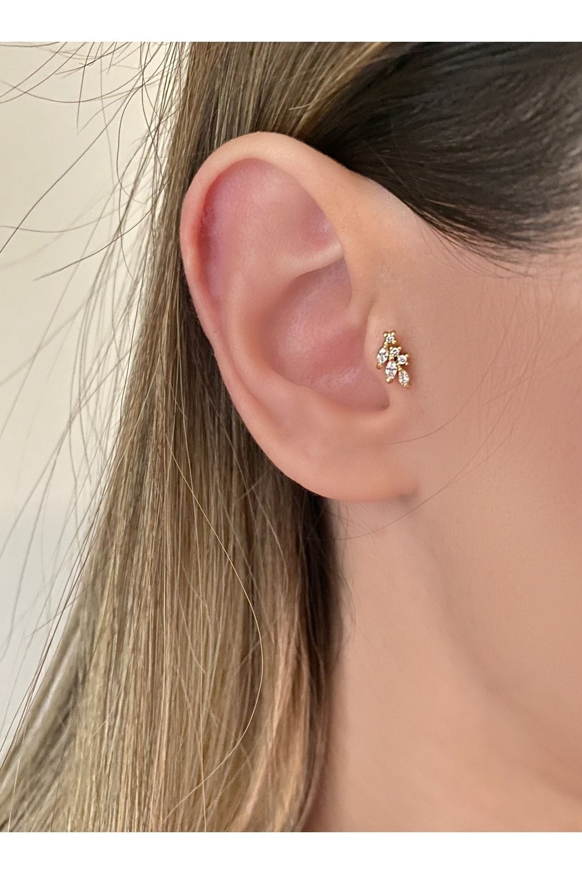 Okkostore Women s Gold Color Leaf Tragus Cartilage Piercing Trendyol