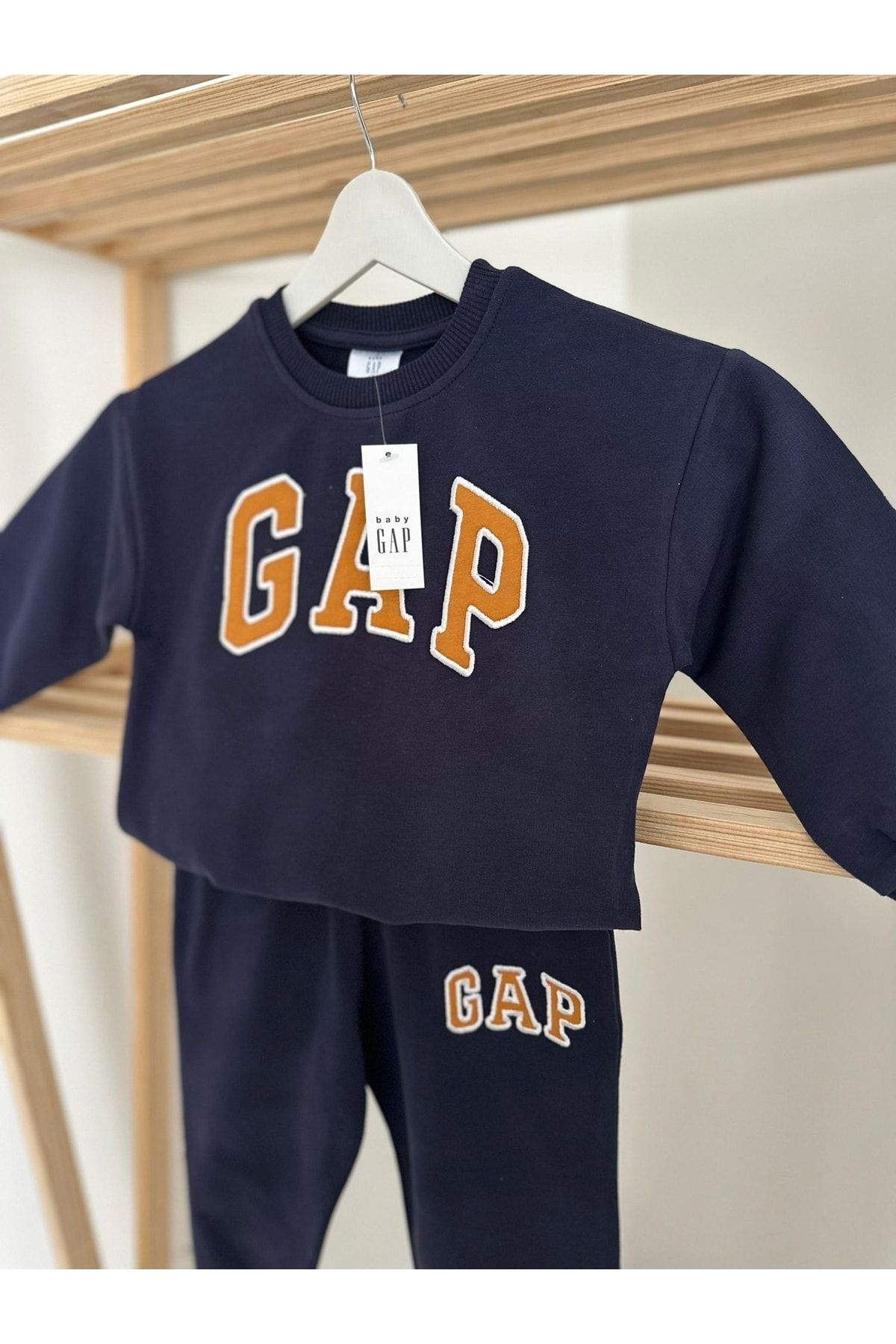 Gap baby sweatsuit 2025