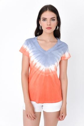 Kadın Turuncu V Yakalı Batikli Tshirt HN2011