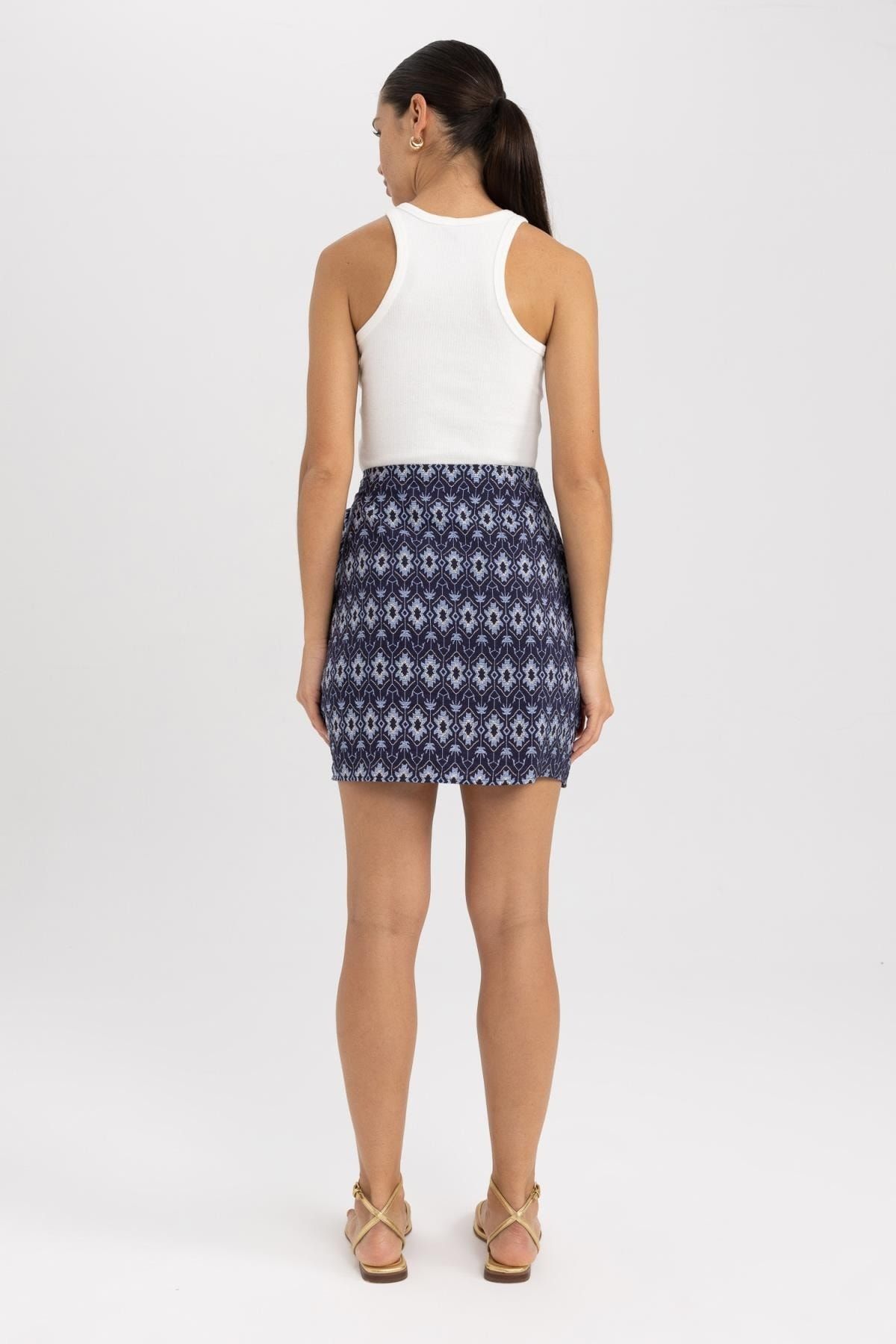 DeFacto-A-line Ethnic Patterned Regular Waist Aerobin Mini Skirt A9708ax23hs 6