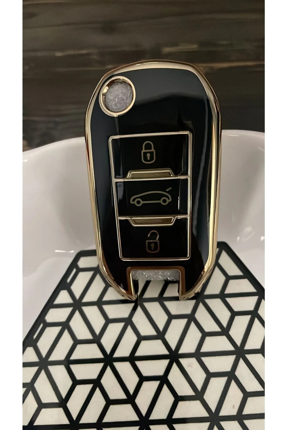 Skilit Peugeot 301 , 508 , Citroen Elysee, Opel Yeni Nesil Sustalı Anahtar Kılıfı .