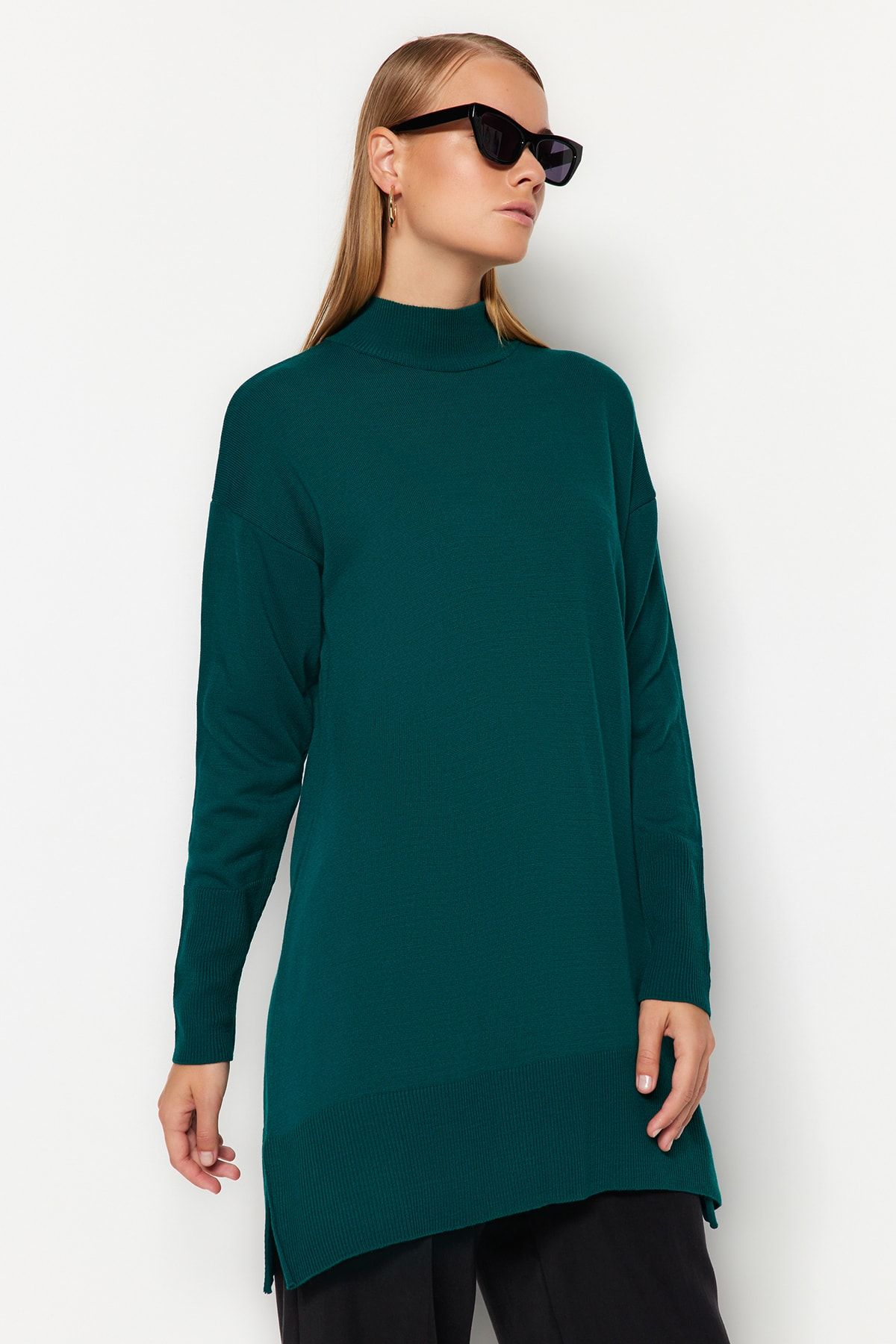 TRENDYOL MODEST Dark Green Stand up Collar Knitwear Sweater