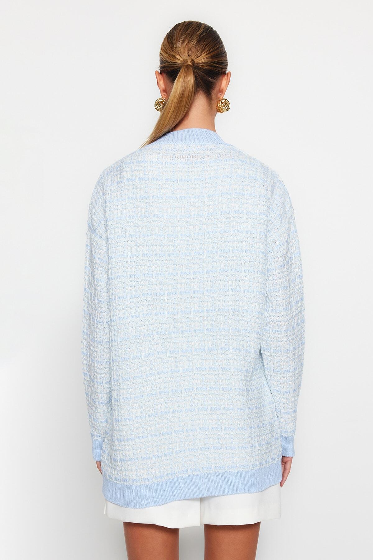 Trendyol Collection-Светлосиня широка жилетка с визия на туид и блестящ трикотаж TWOAW21HI0250 5