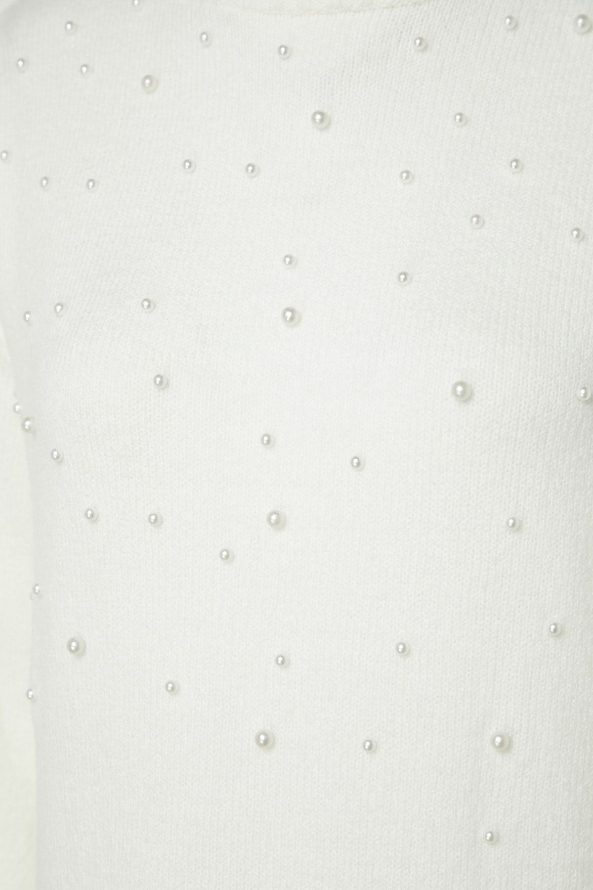 Trendyol Modest-Strickpullover mit Perlendetails in Ecru TCTAW24AK00131 7