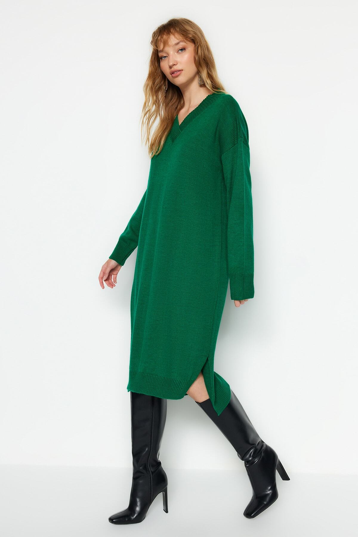 Trendyol Collection Szeroka sukienka maxi w kolorze szmaragdowej zieleni z dzianiny - Twoaw23El00642