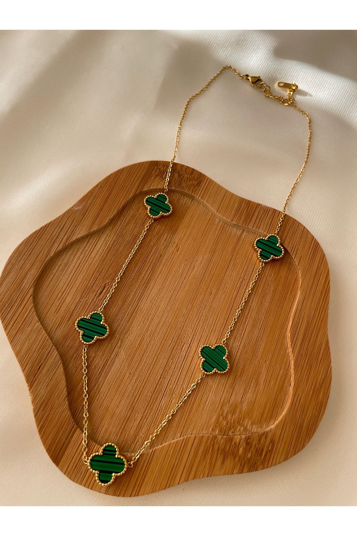 Van cleef cheap green necklace