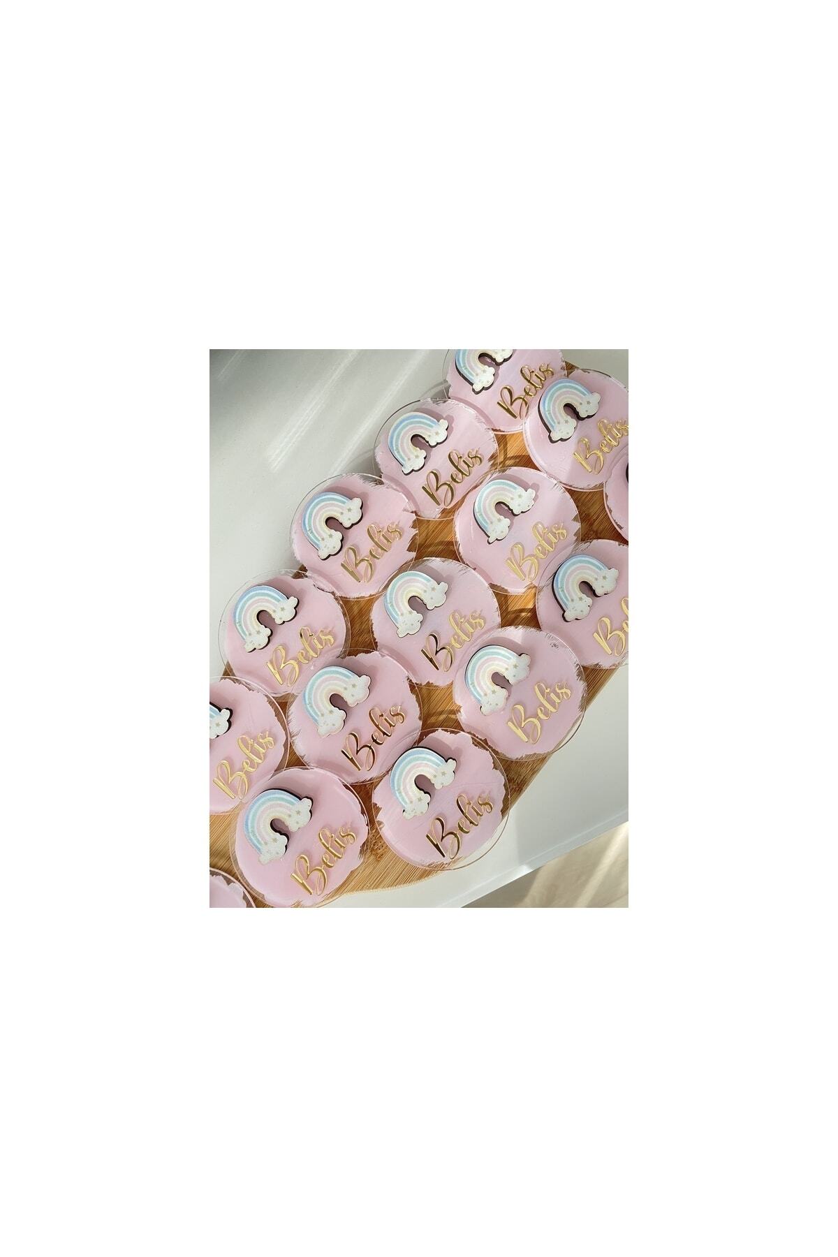 Plexi baby magnet/keychain