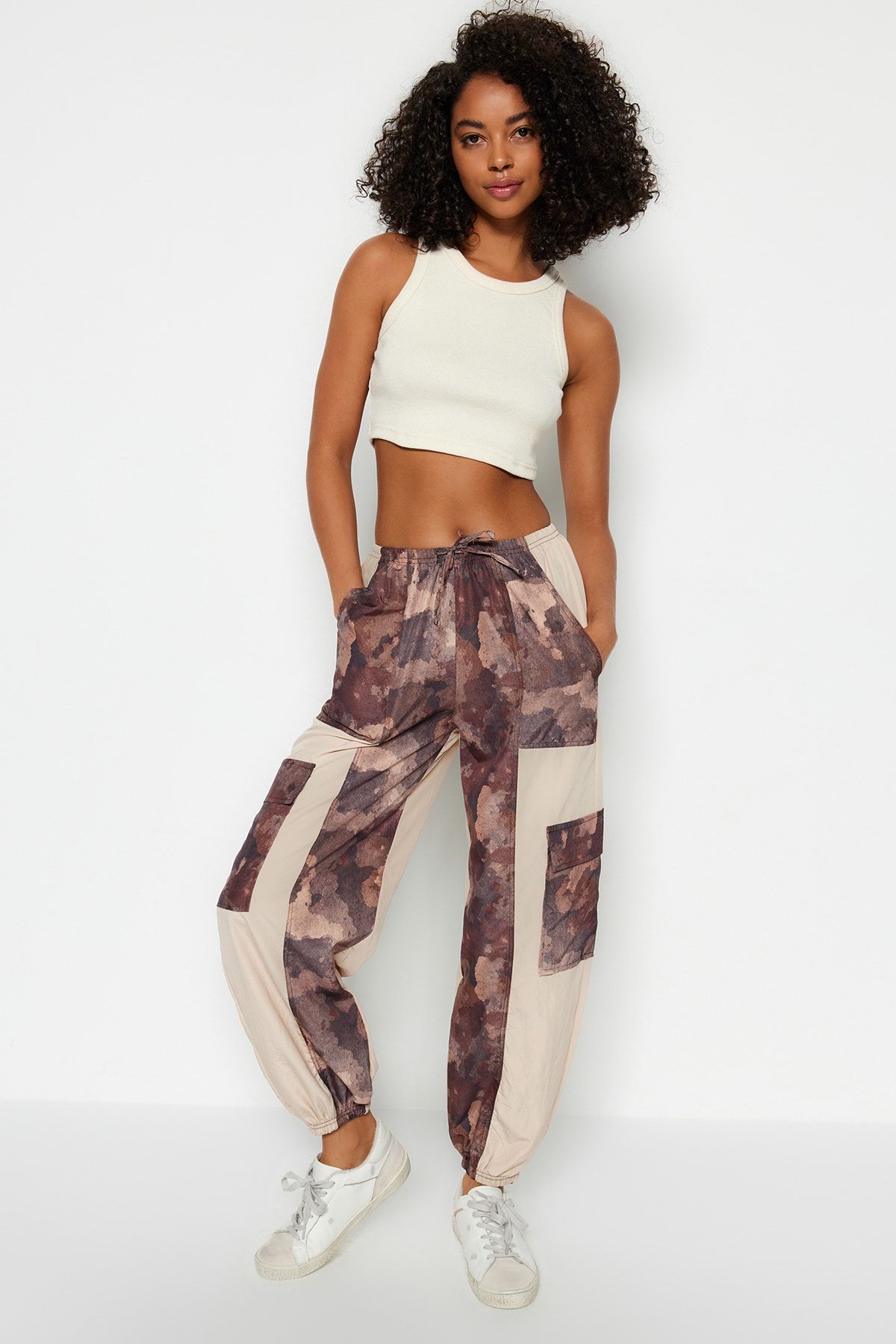 Battle For Your Love Camo Cargo Joggers - Grey Camo – KREAMY NYC