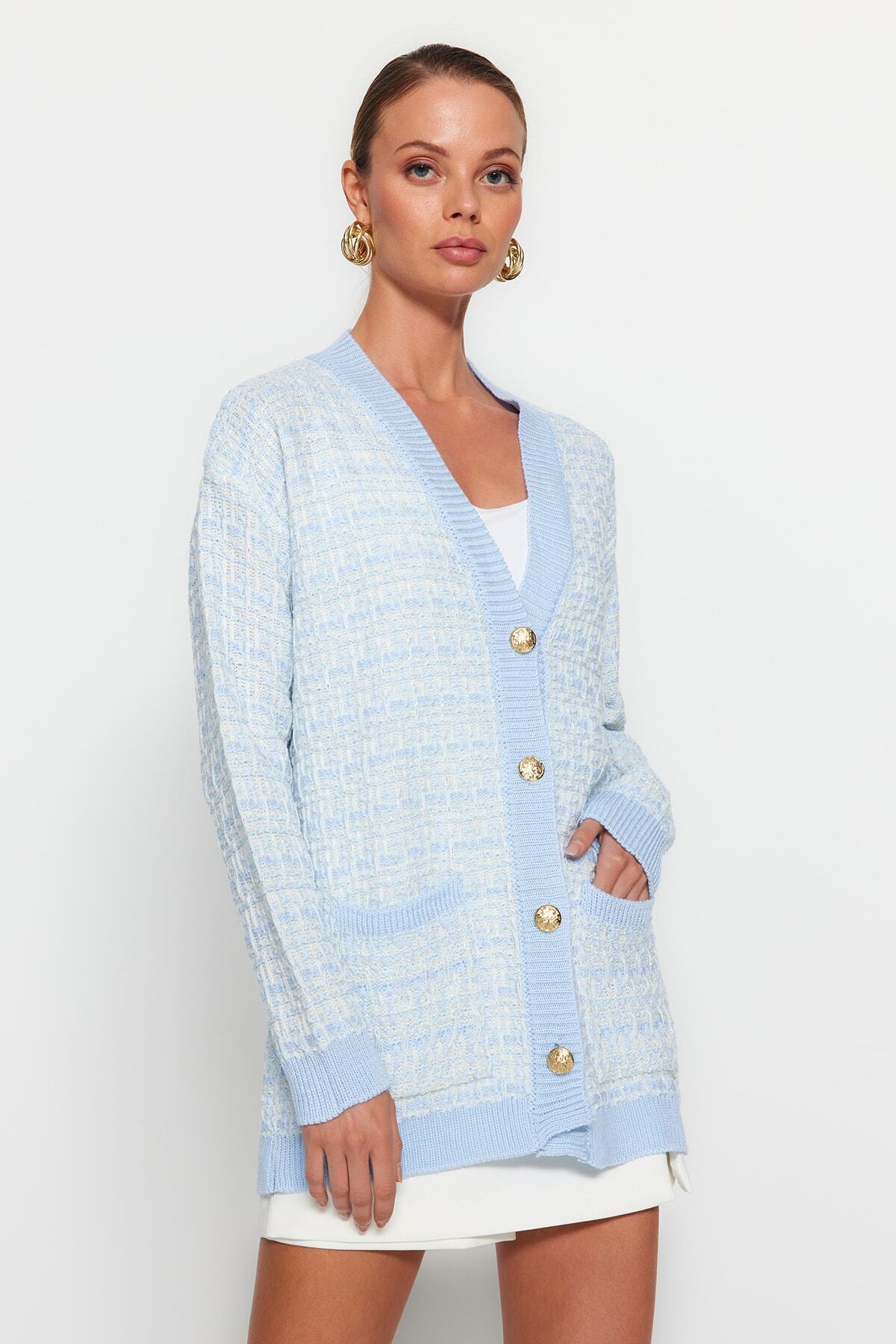 Trendyol Collection-Светлосиня широка жилетка с визия на туид и блестящ трикотаж TWOAW21HI0250 2