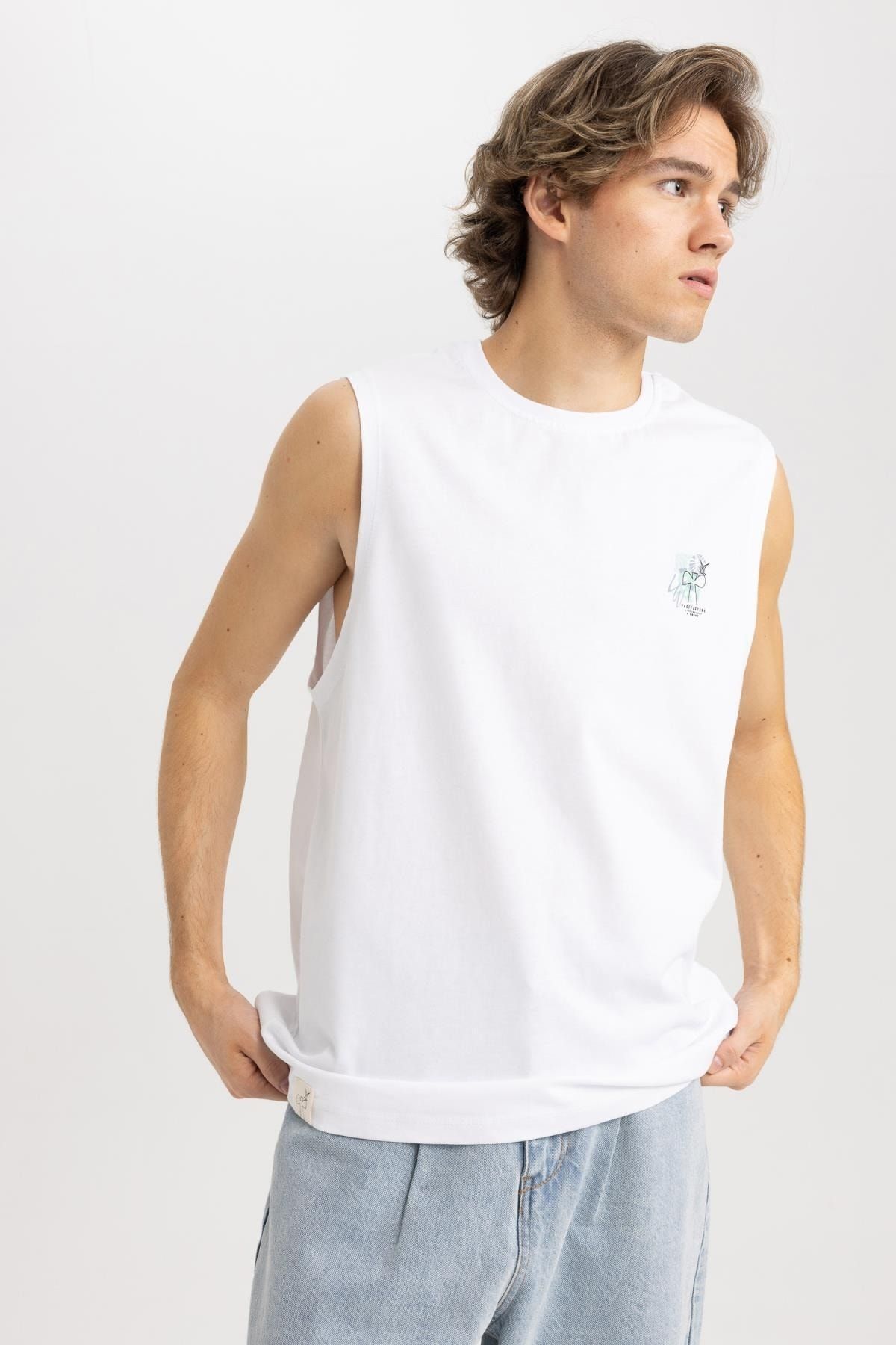 DeFacto-Regular Fit Basic Crew Neck Premium Undershirt 4