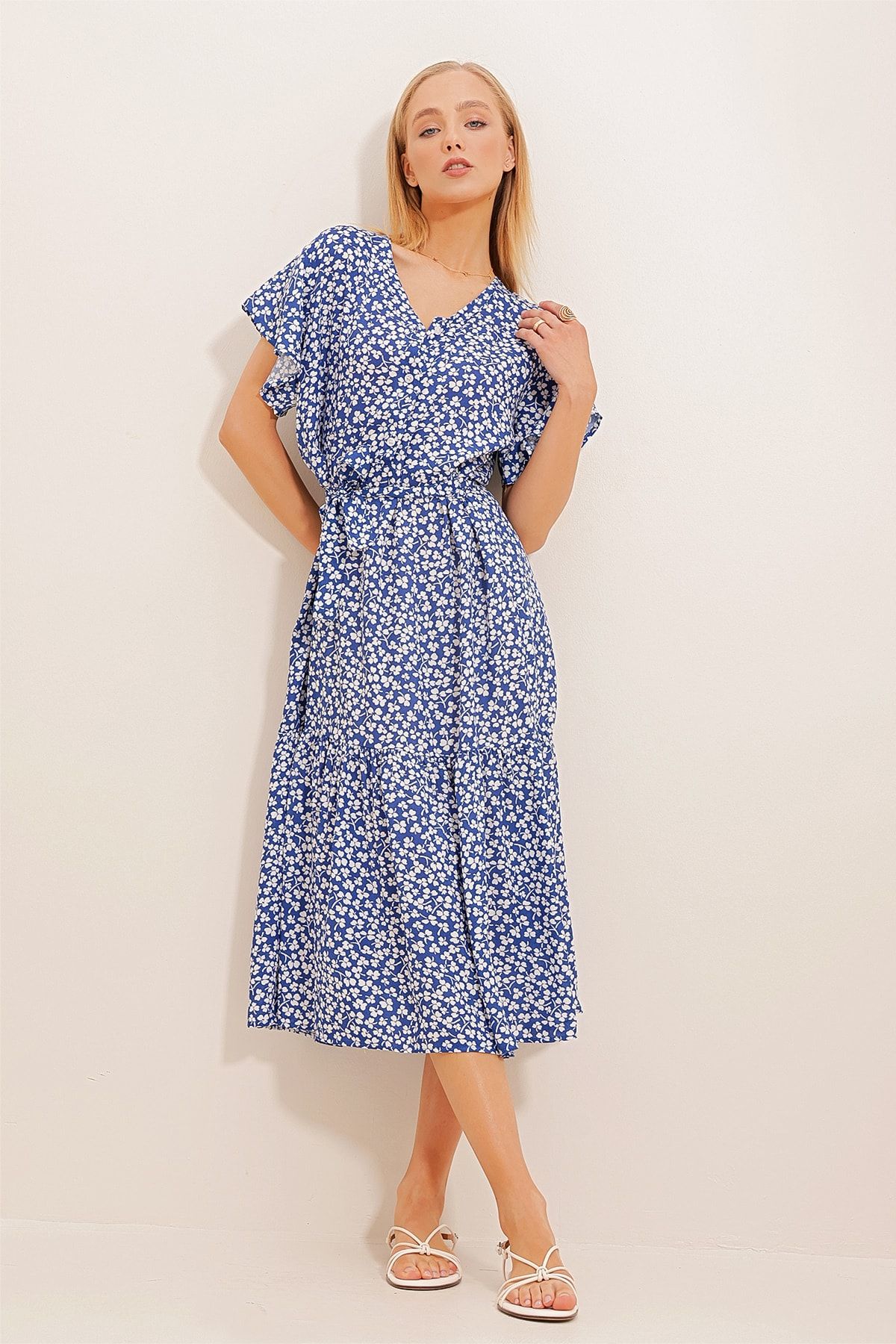 Minkpink wild jasmine tea hot sale dress