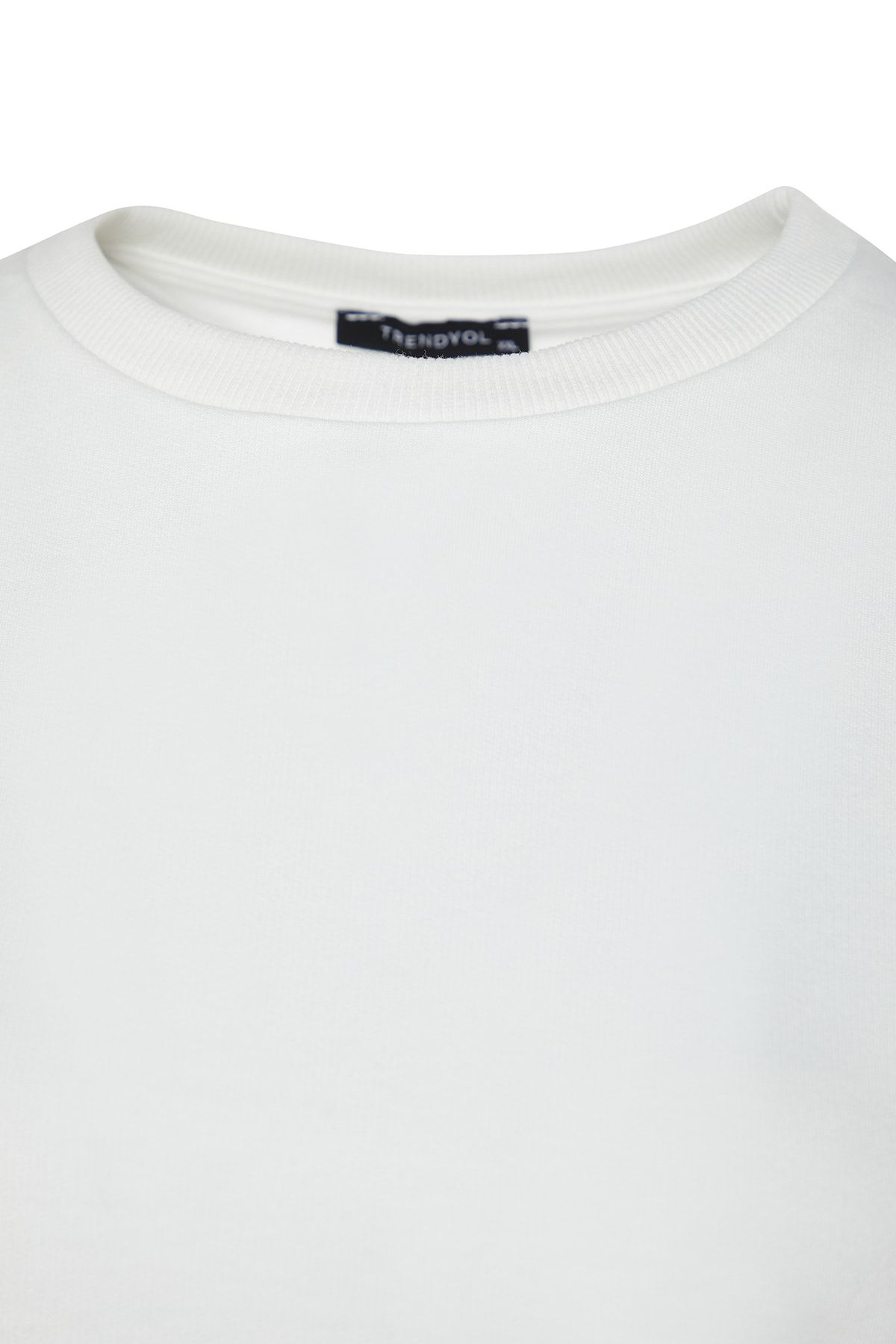 Trendyol Curve-Ecru Slit Detailed Thin Knitted Sweatshirt TBBSS22SW0172 7