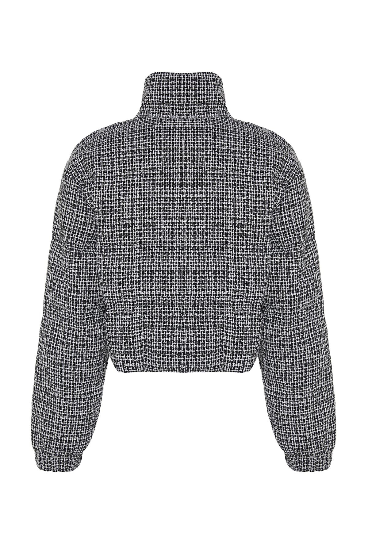 Trendyol Collection-TWOAW24MO00028 – Schwarzer Tweed-Crop-Daunenmantel 8