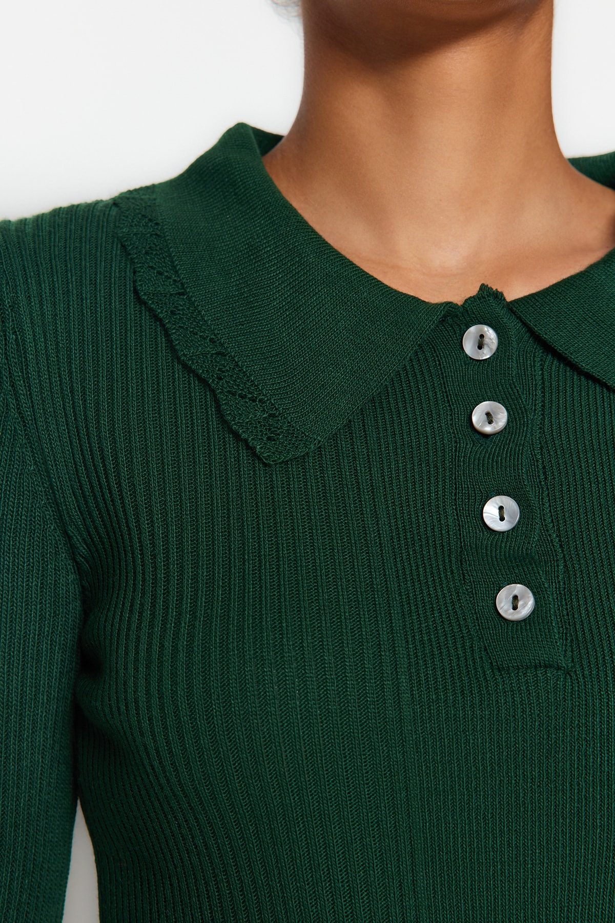 Trendyolmilla  Zümrüt Yeşili Polo Yaka Triko Kazak TWOAW22KZ1354 - Görsel 4