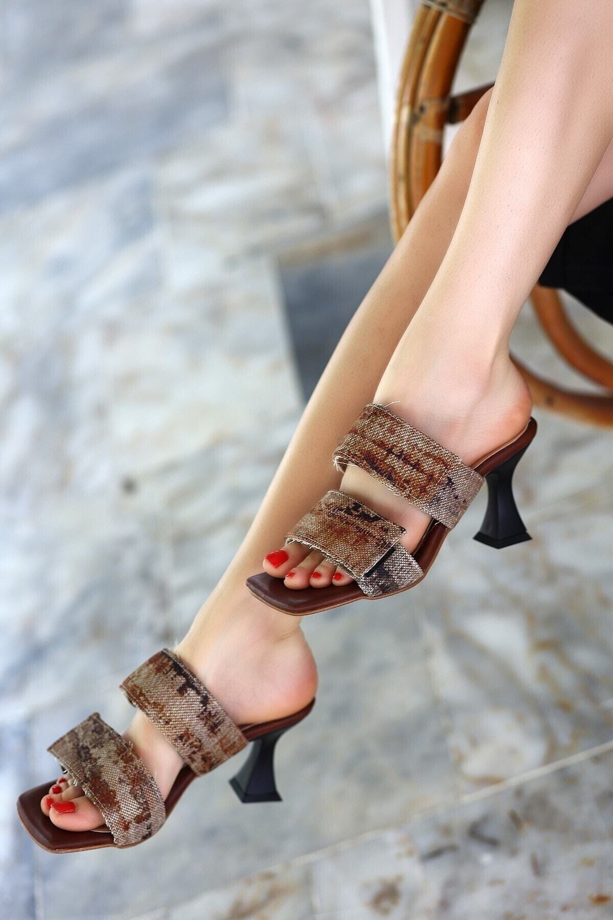 Vizon Keten Topuklu Terlik