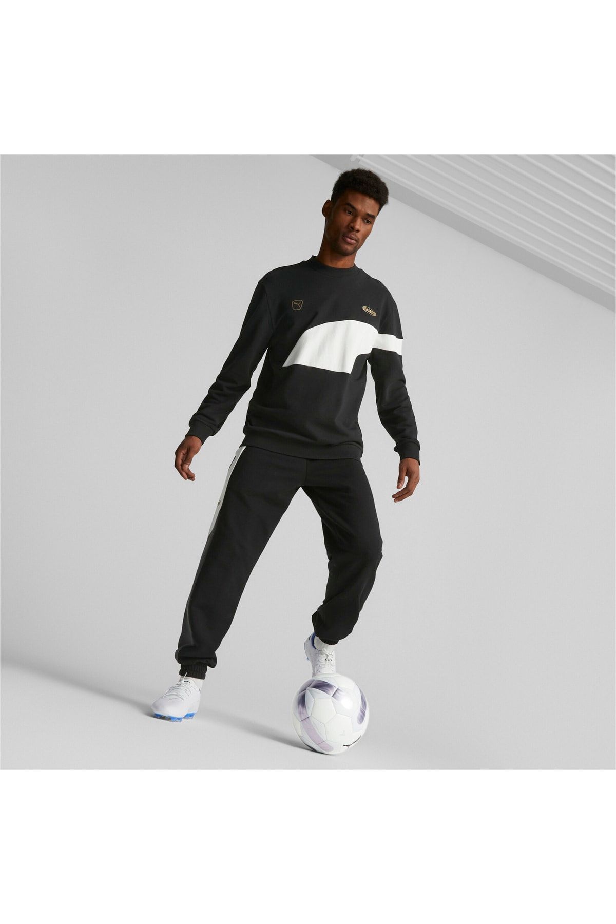 Puma deals king tracksuit