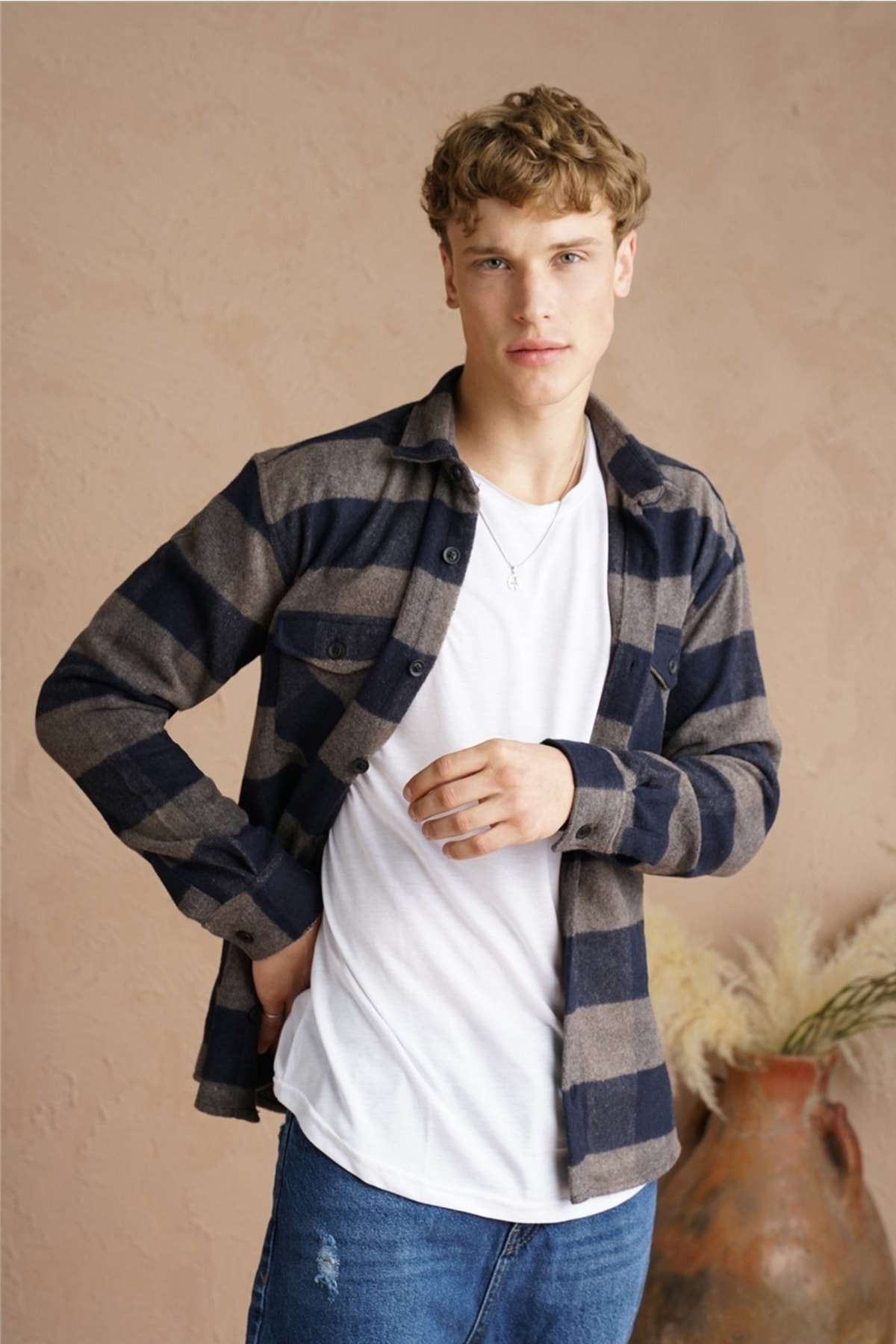 پیراهن  مردانه پنبه-پلی استر قهوه ای بیسیک راه راه Slim Fit/اسلیم فیت    Slim/اسلیم فیت کژوال/روزمره | Tarz Cool TX9322570E5525 TR - تصویر 4