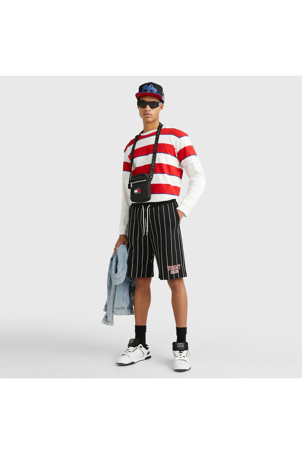 تامی هیلفیگر شلوارک مردانه مشکی تامی جینز مدل Ovz Pinstripe