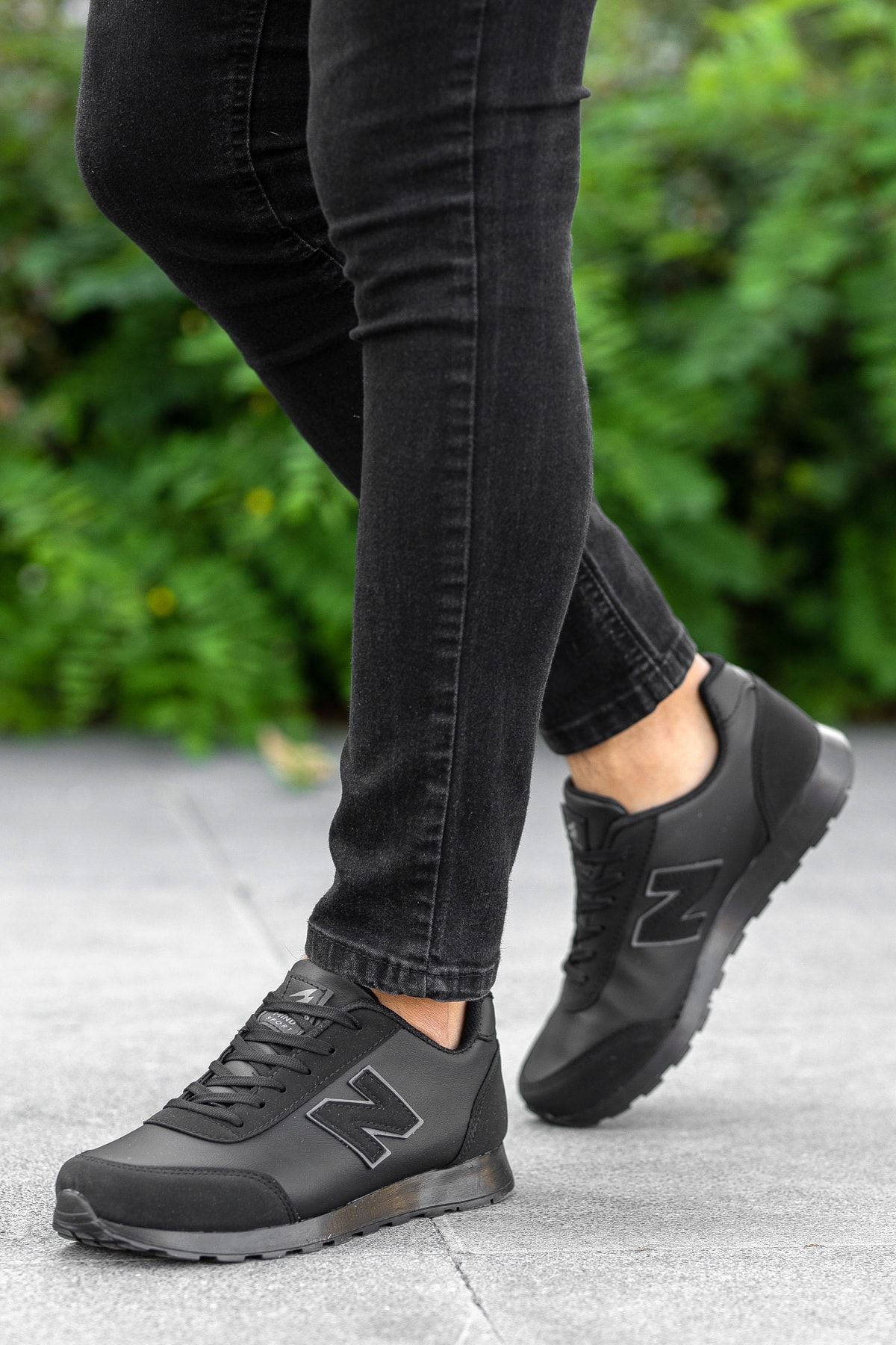 New balance 501 all black sale