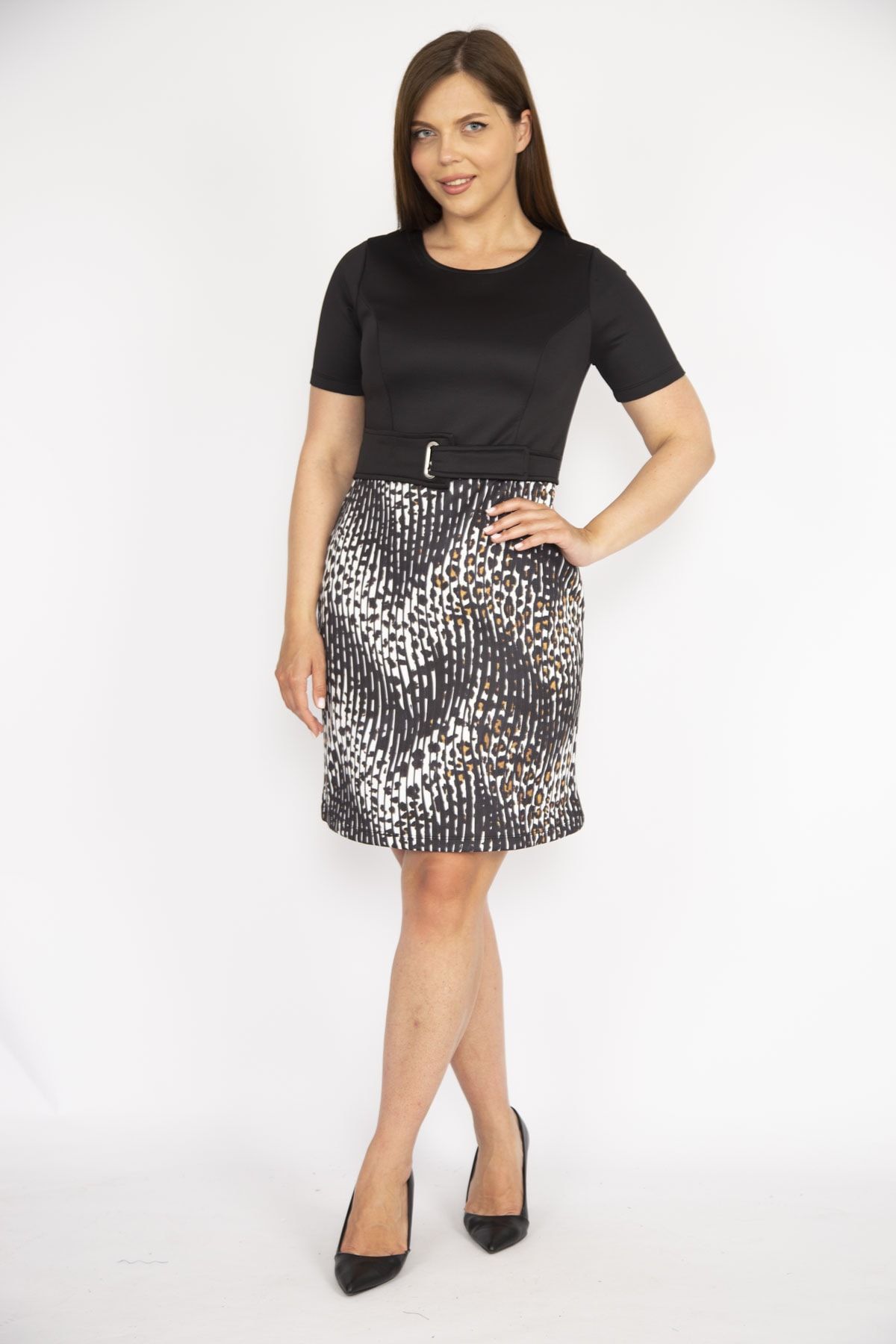 Plus size white scuba skirt sale