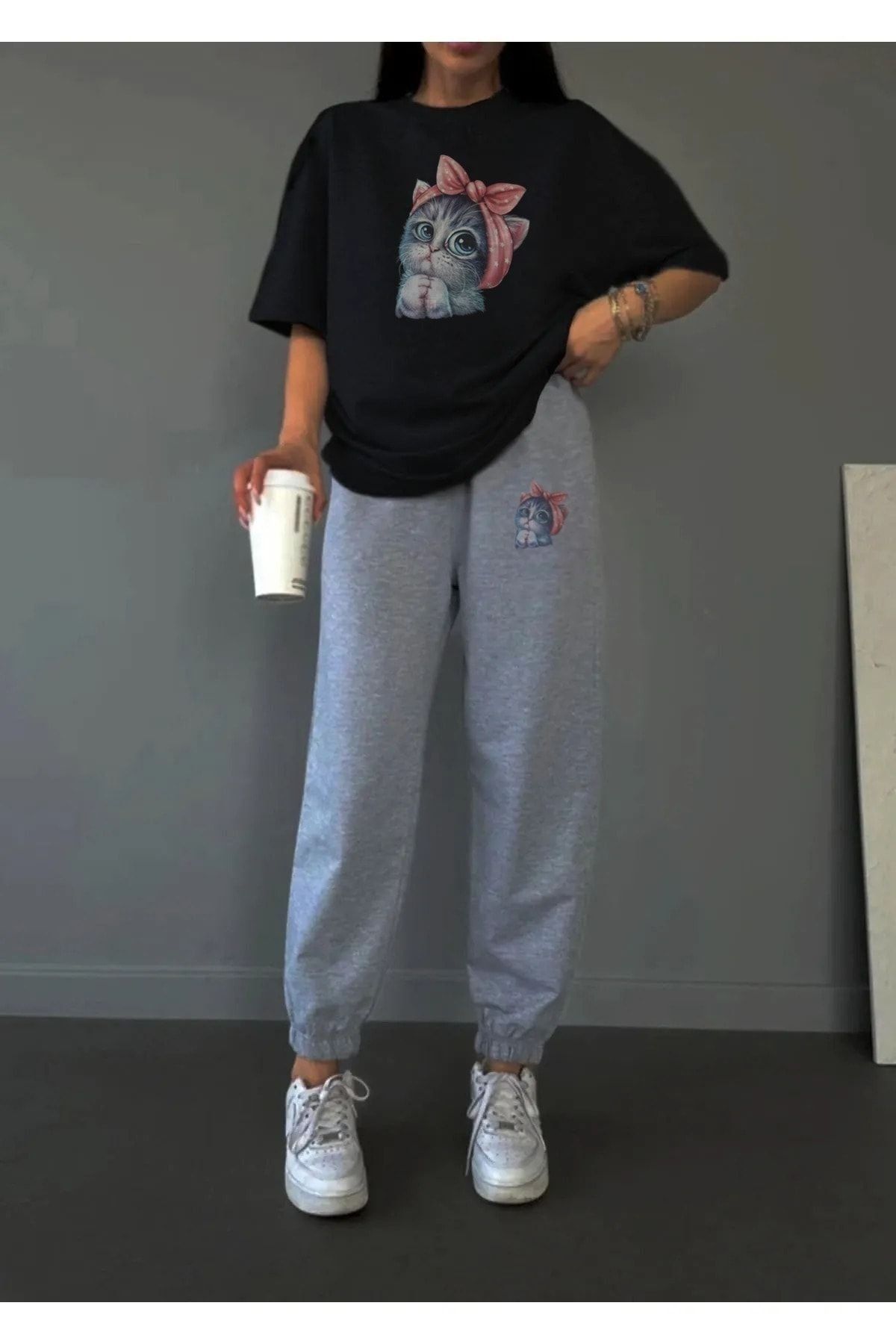 Cute gray 2025 sweatpants