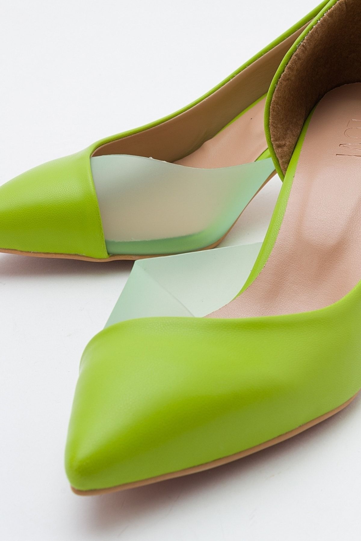 کفش پاشنه کلاسیک سبز زنانه 353 بلند پوست luvishoes