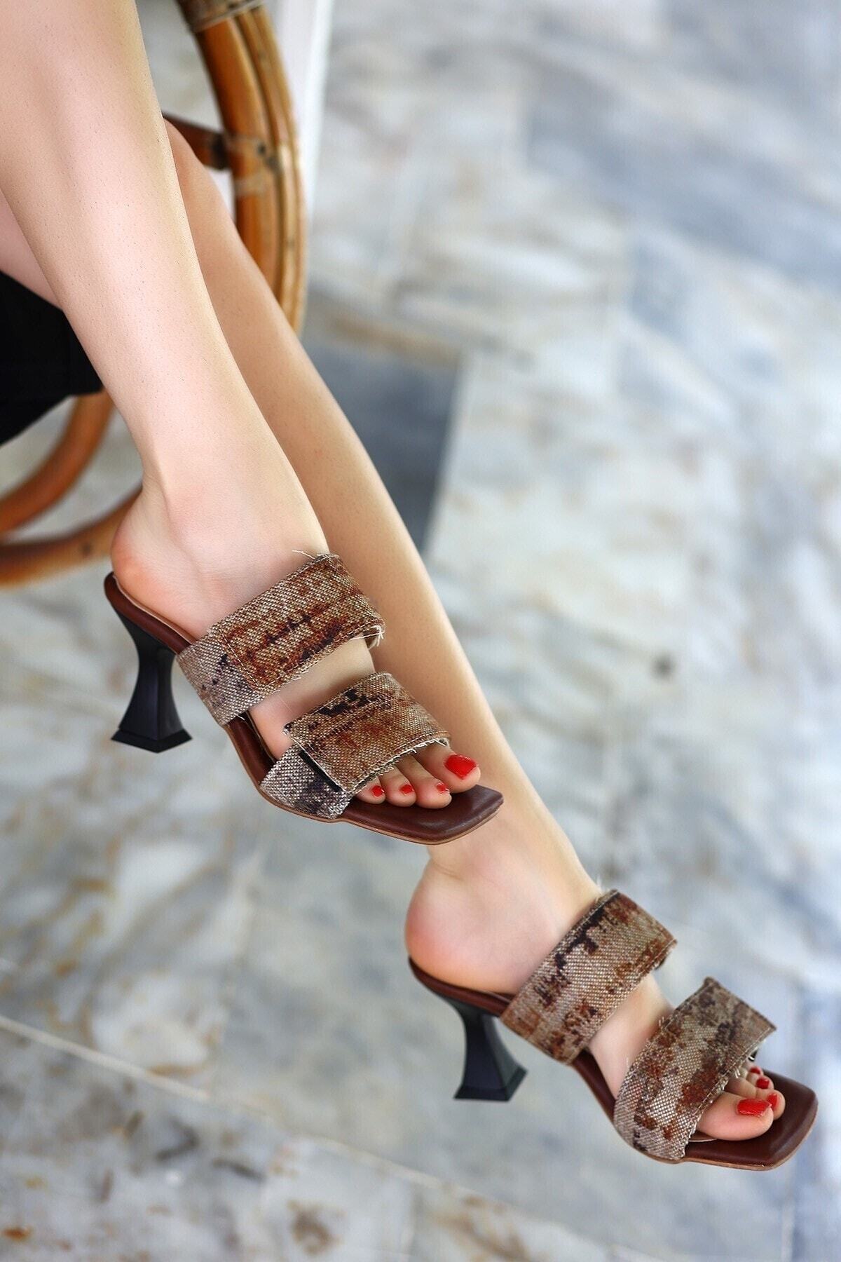 Vizon Keten Topuklu Terlik