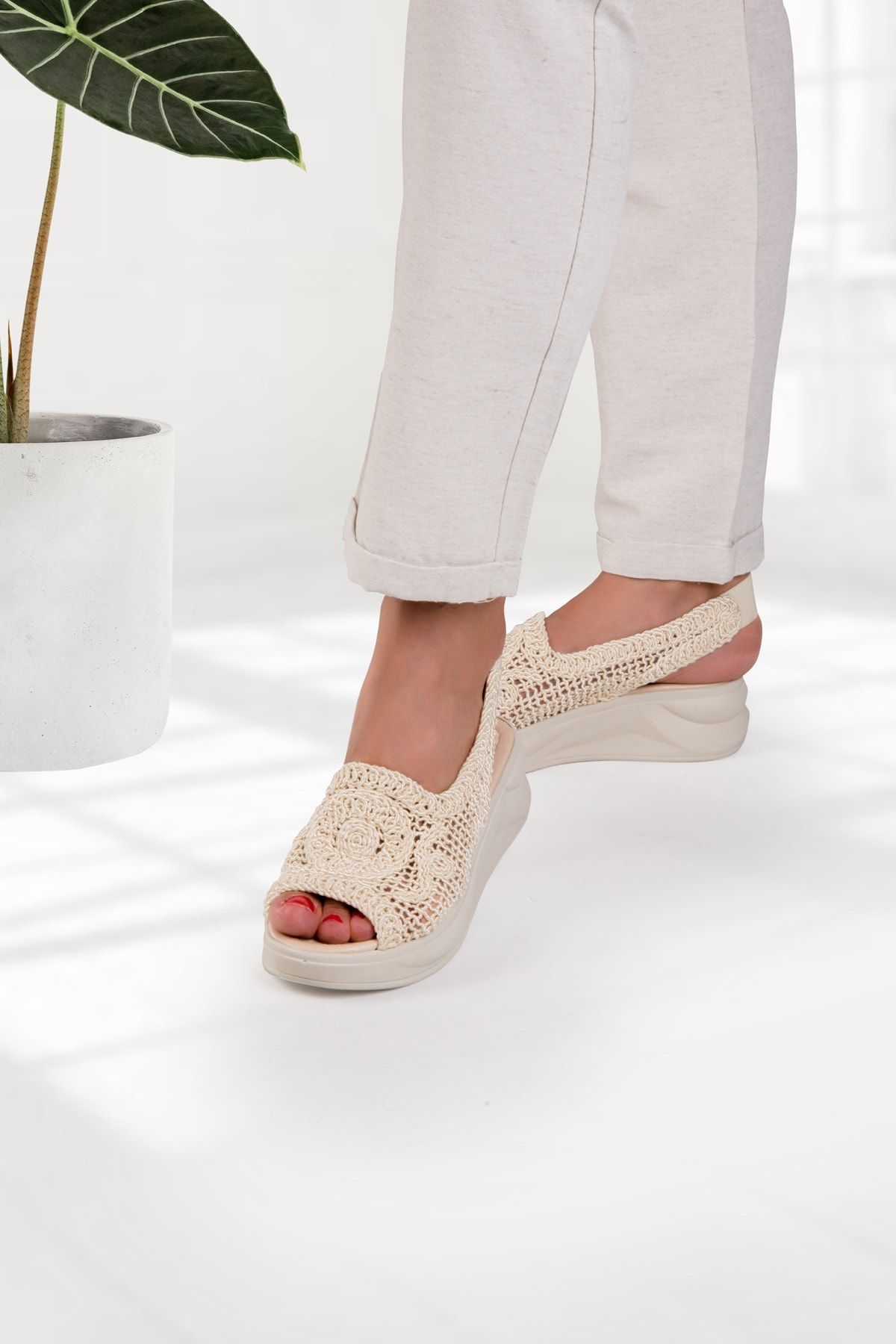 Bzees surprise 2025 sandals