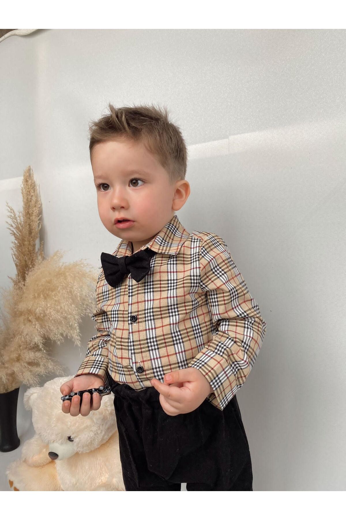 Poplinkids Siyah Pantolon Keten Gömlek Ve Papyonlu Üçlü Takım 110