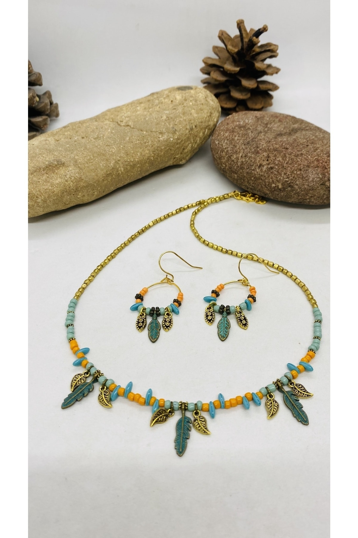 El Yapımı Etnik Otantik Hippi Bohem Metal Tüy Kolye Küpe Set 2