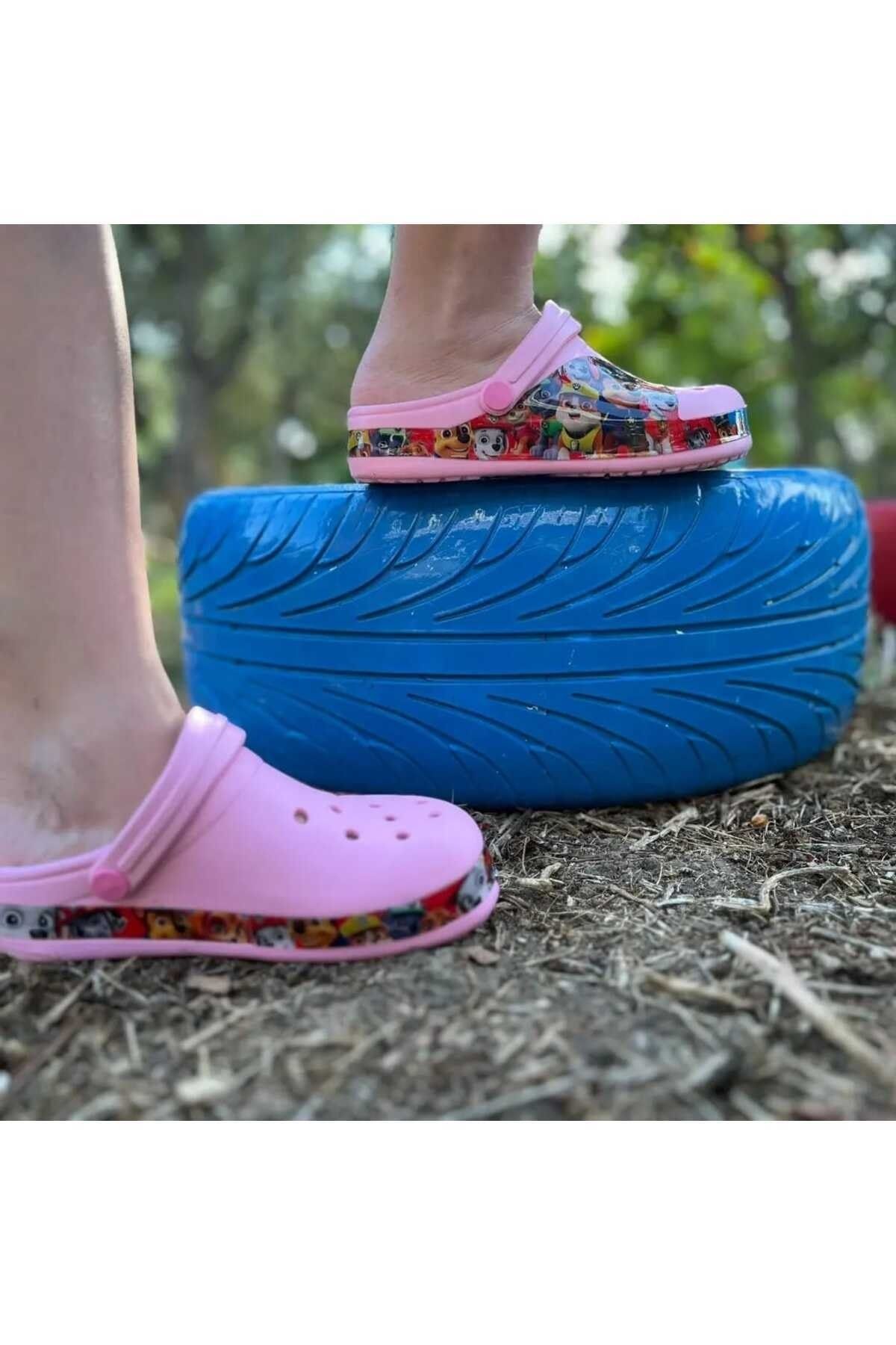 SAGİYEEK-Line Character Patterned Daily Use Non-Slip Sole Wet Floor Slippers 2