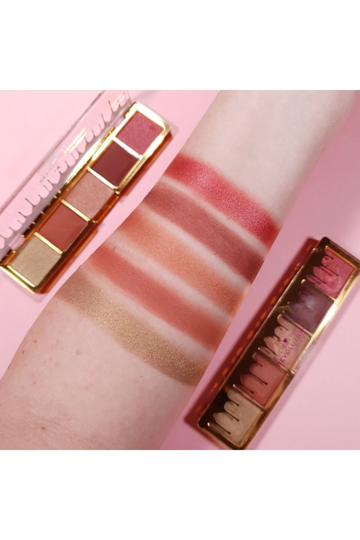I HEART REVOLUTION-Eyeshadow Palette Mini Chocolate Milk and Ganache 4