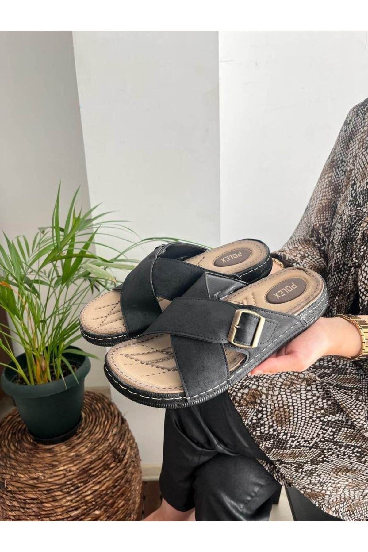 Puff slippers 2025