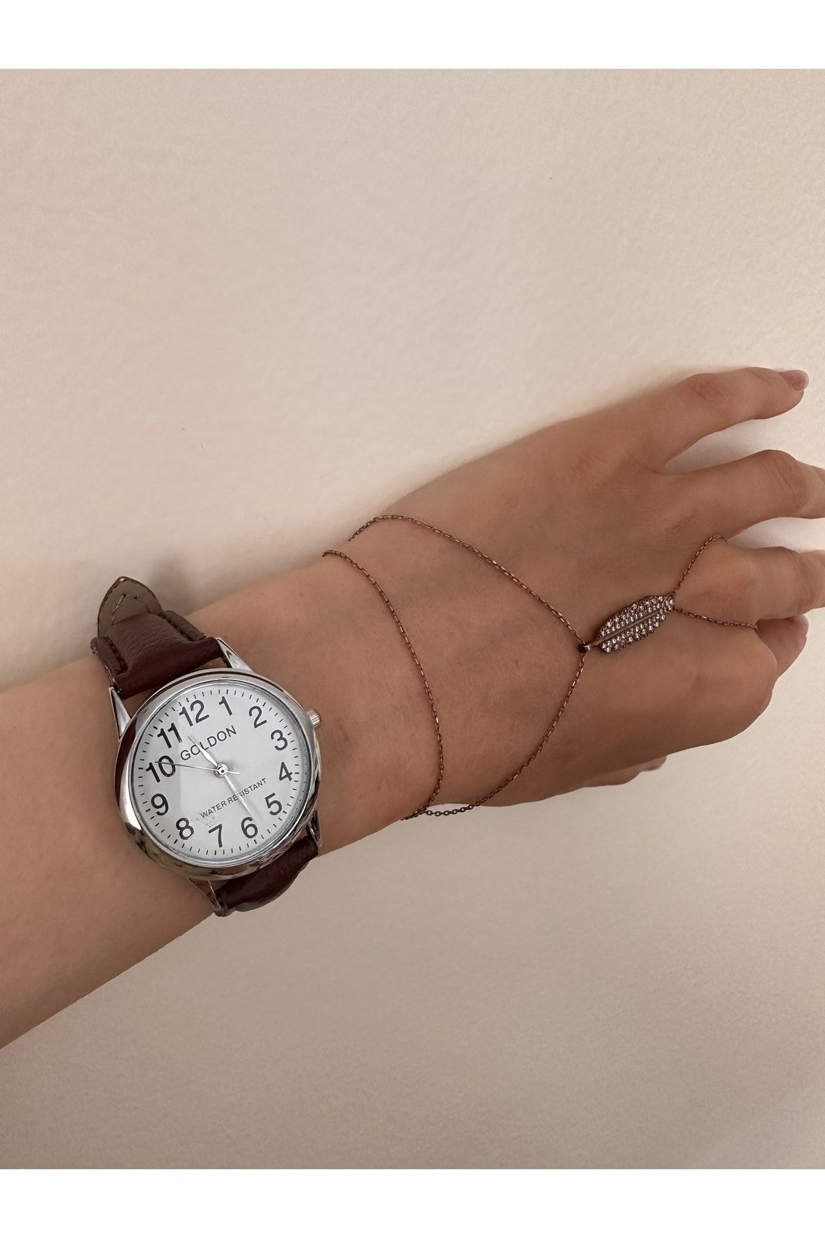 Plain shop wrist watch