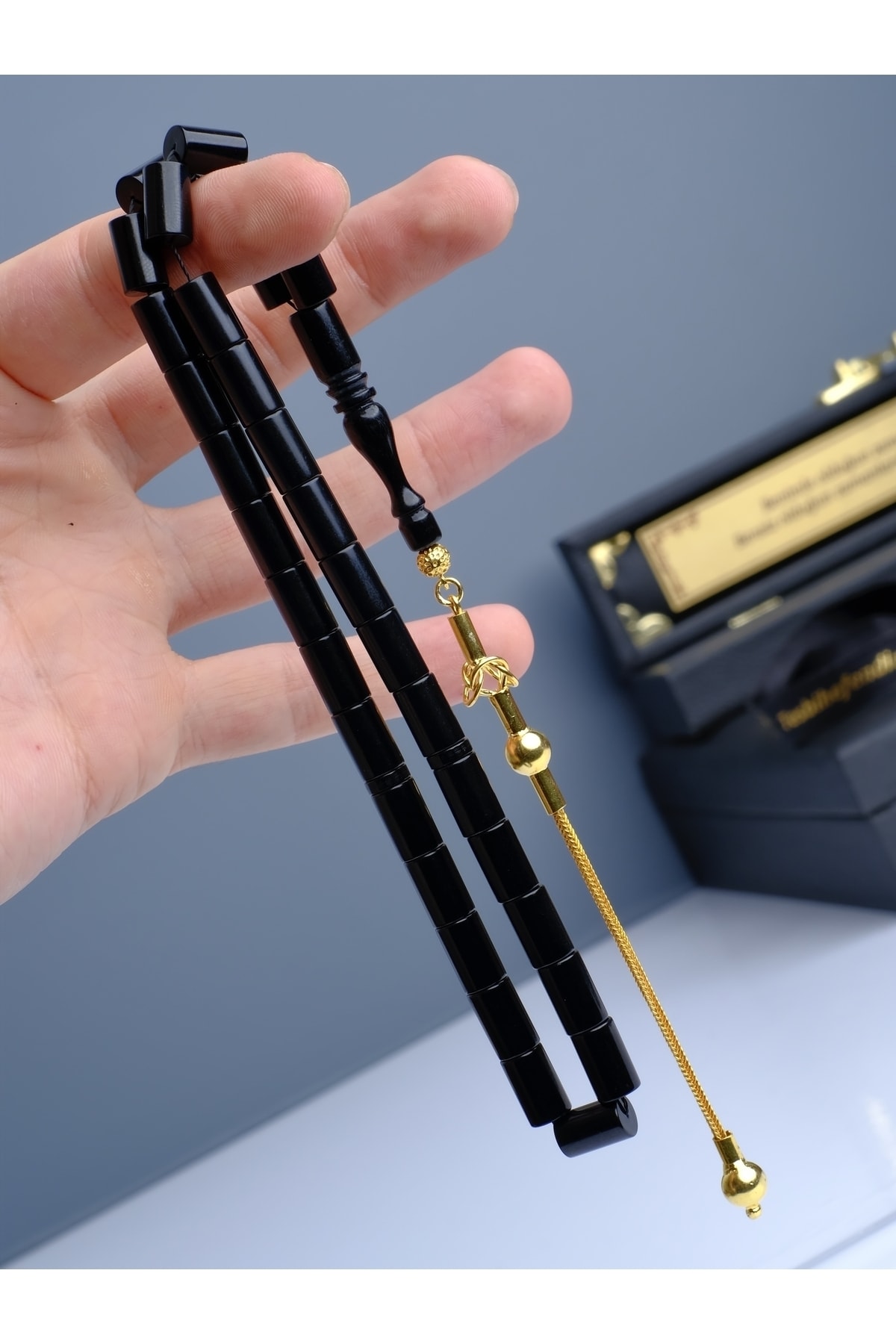 Silver Tassel Cutting Squeezing Amber Rosary
