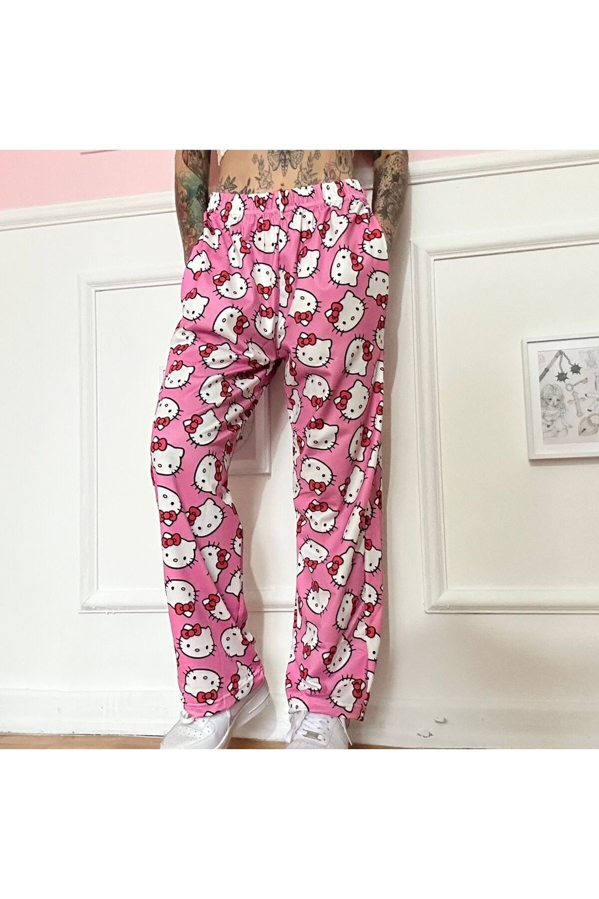 STREETFASHION Pink Hello Kitty Cat Wide Leg Sweatpants - Trendyol