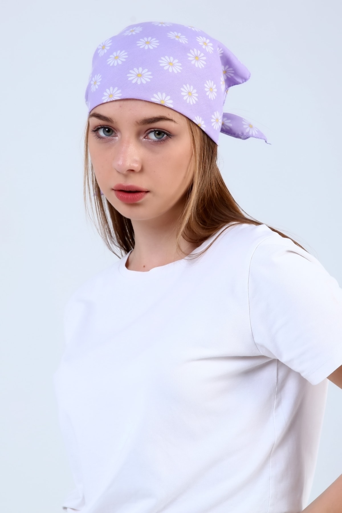 Bandana Fular Papatya Desenli %100 Pamuk Saç Aksesuar
