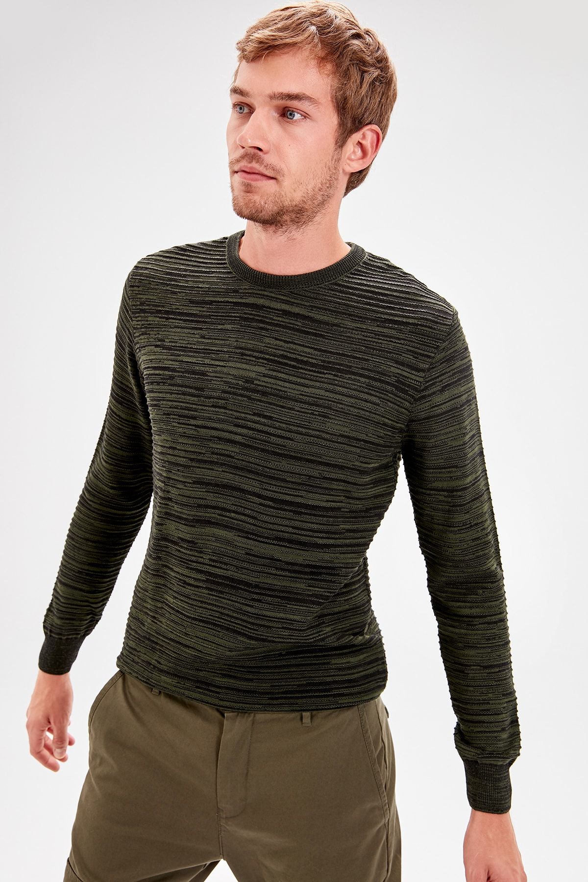 Kolekcia Trendyol-Khaki Gradient Slim Fit Crew Neck Pletený sveter - Tmnaw20Ls0008 6