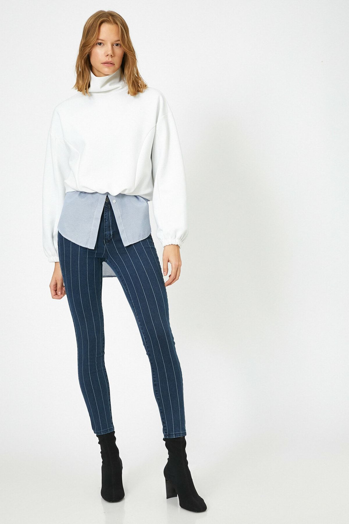 Koton Jeans Blau Skinny Fast ausverkauft
