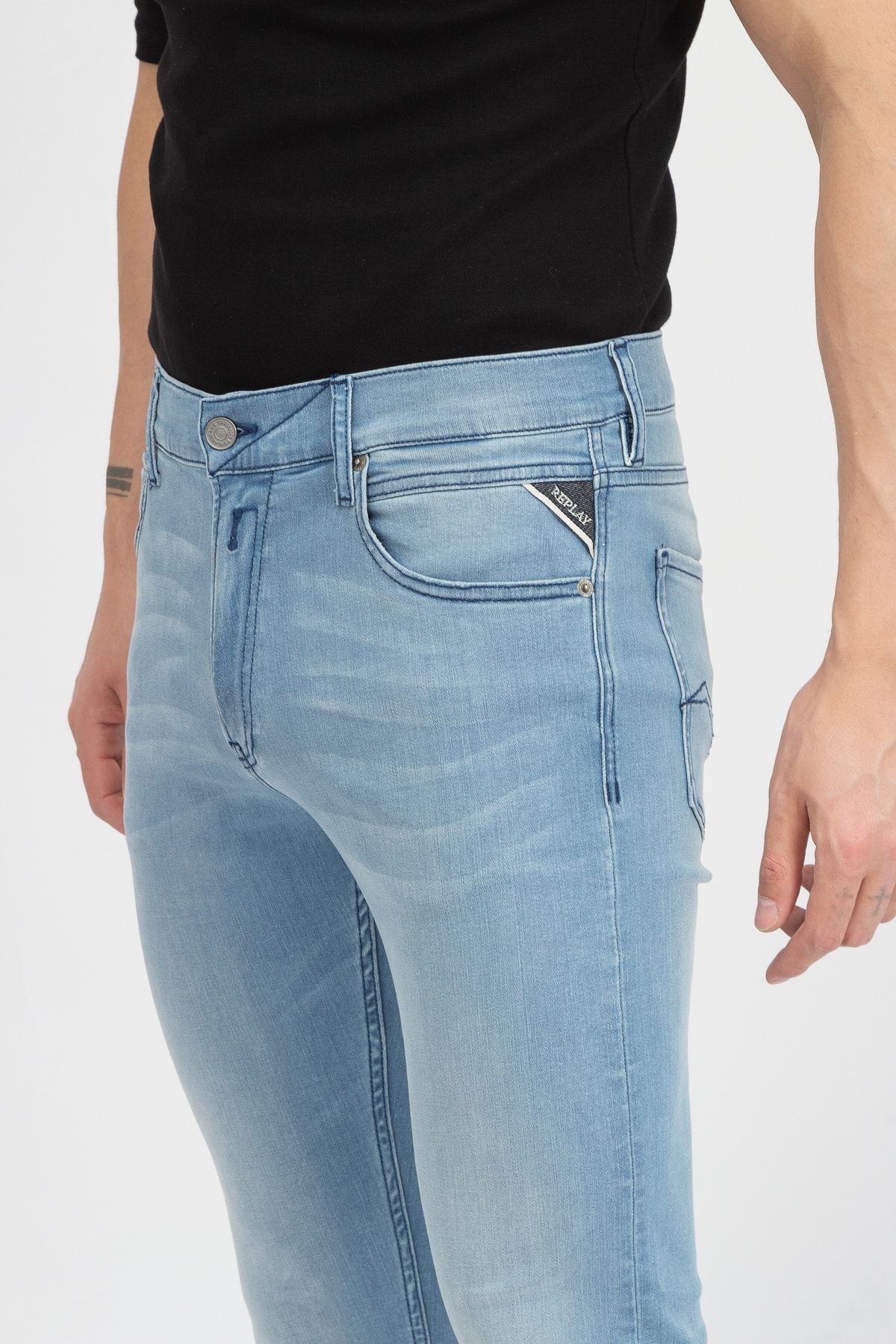 شلوار جین مردانه MICKYM SLIM TERED JEAN PANTSM102100041A402 Replay