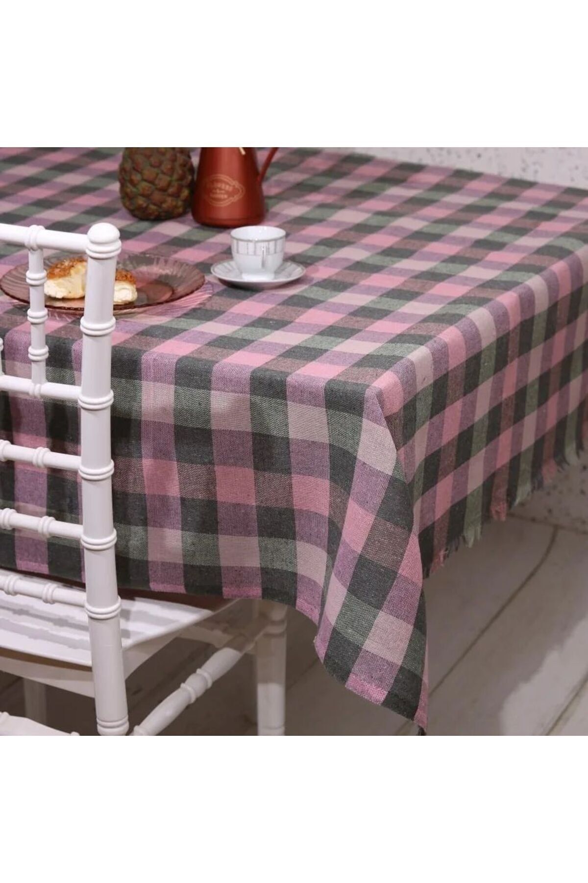 Grey plaid tablecloth hot sale