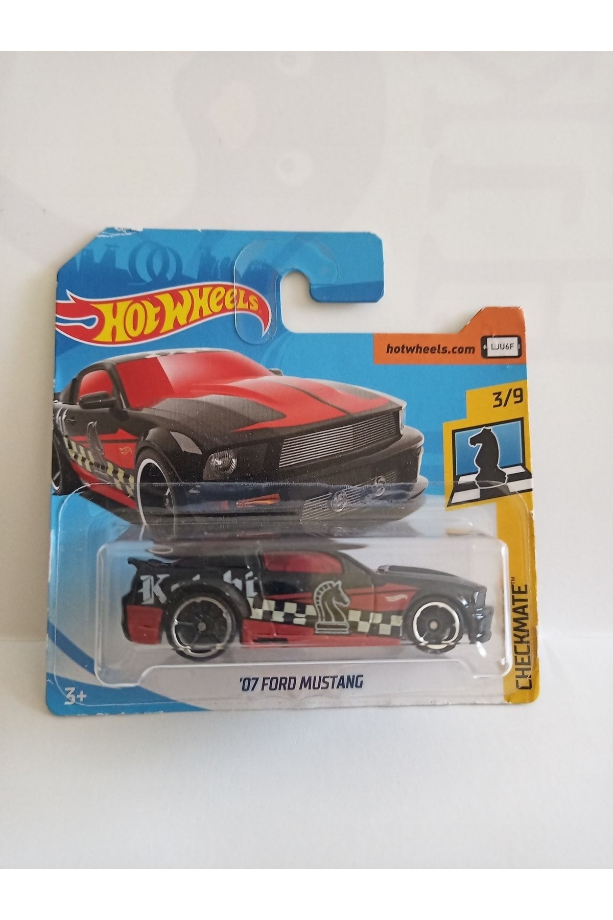 Hot wheels 07 ford mustang checkmate hotsell
