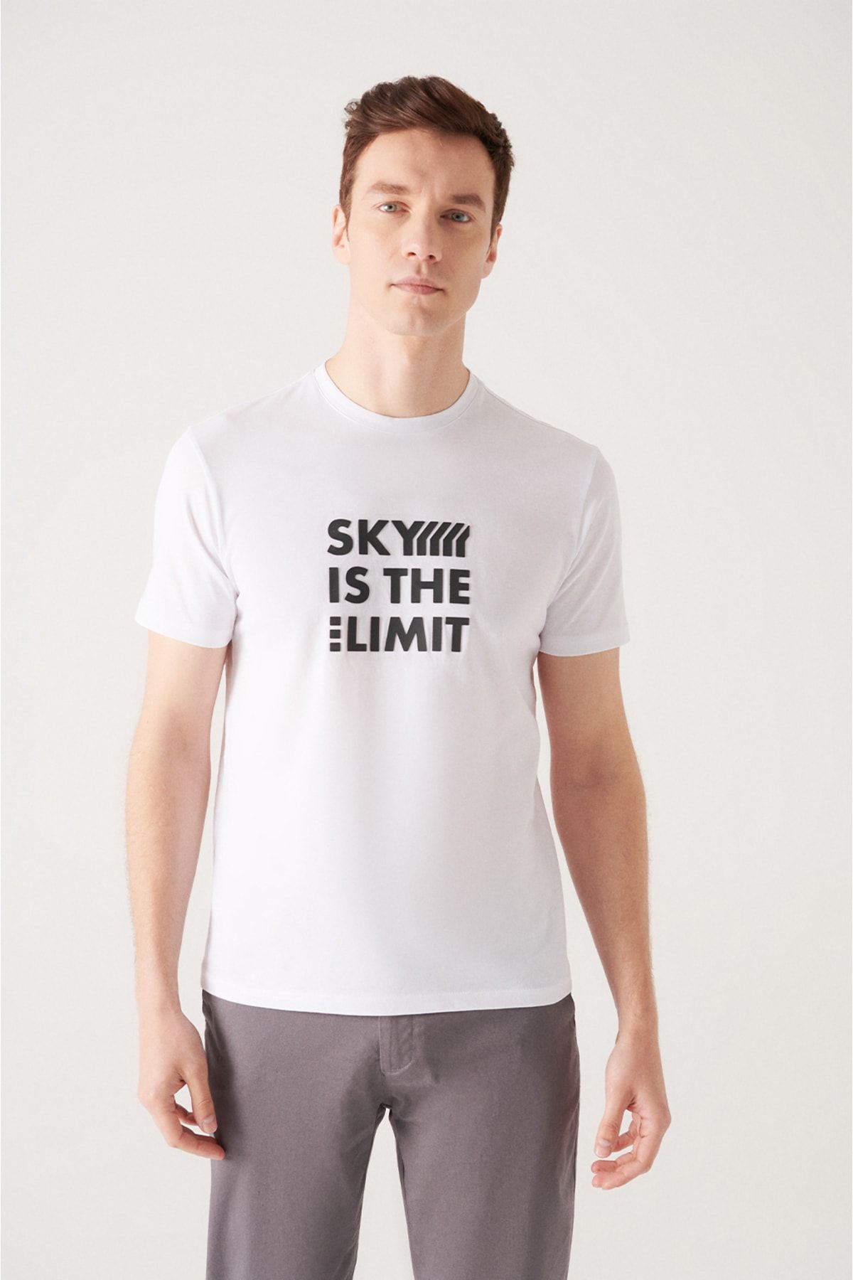 تی شرت نخی یقه گرد طرح چاپی آستین کوتاه مردانه آوا Avva (برند ترکیه)