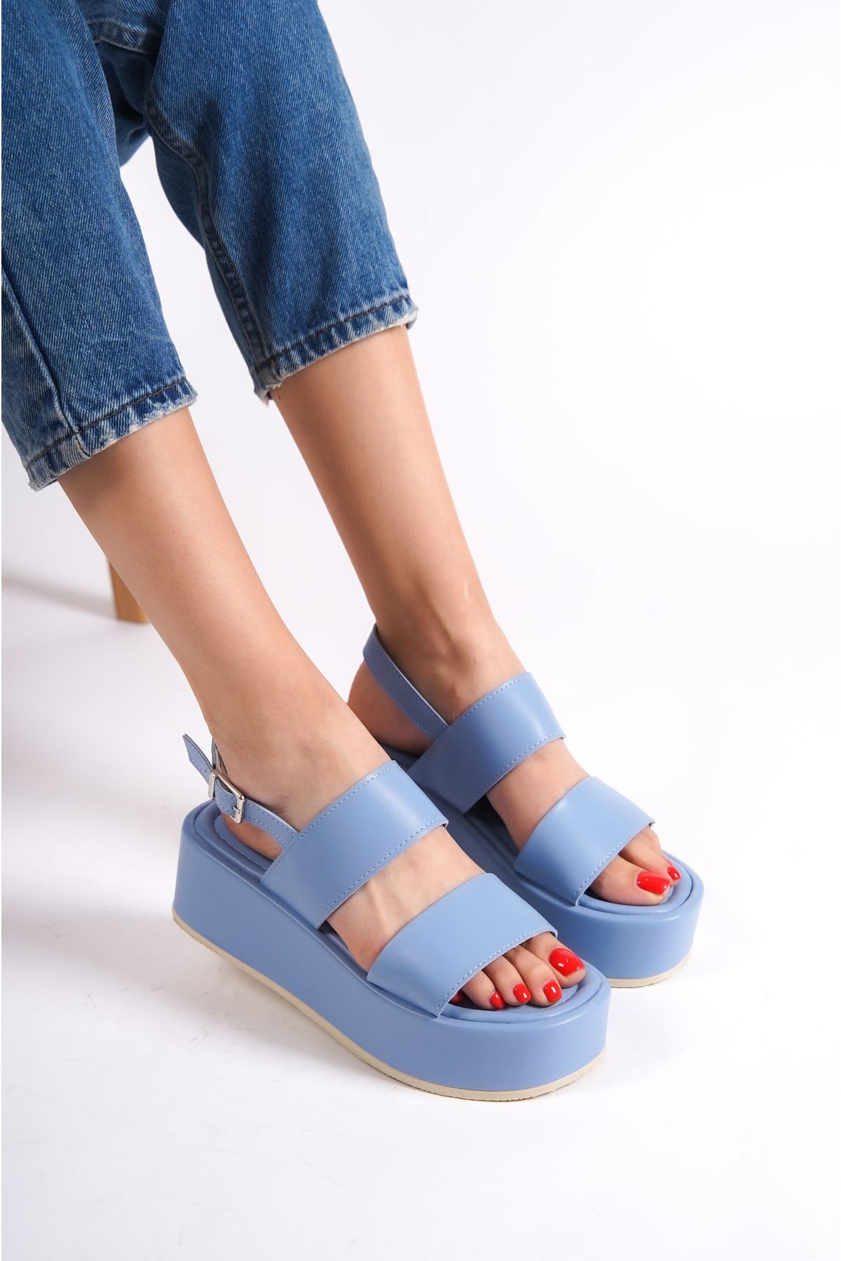 صندل آبی زنانه Capone ضخیم دو باند پرکننده شلوار جین Flatform Sandals Capone Outfitters