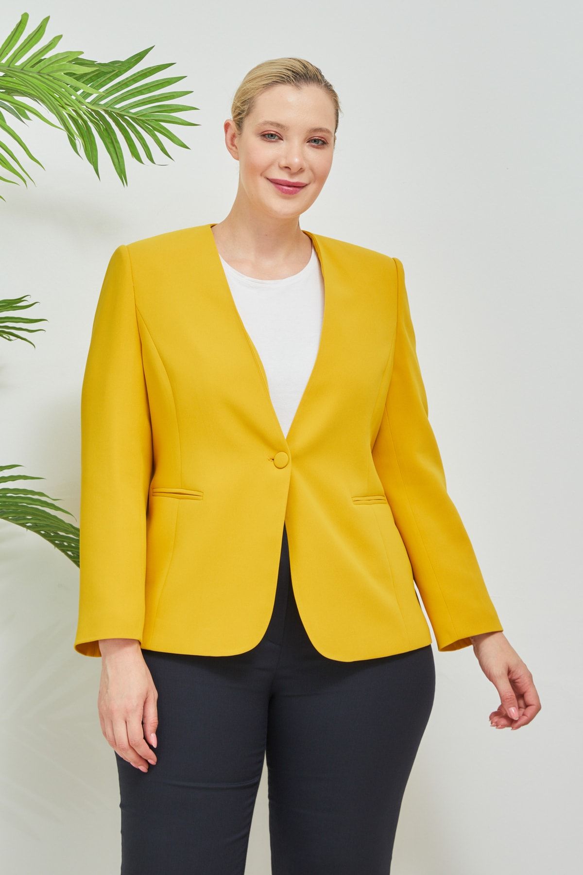 Mustard yellow best sale plus size blazer