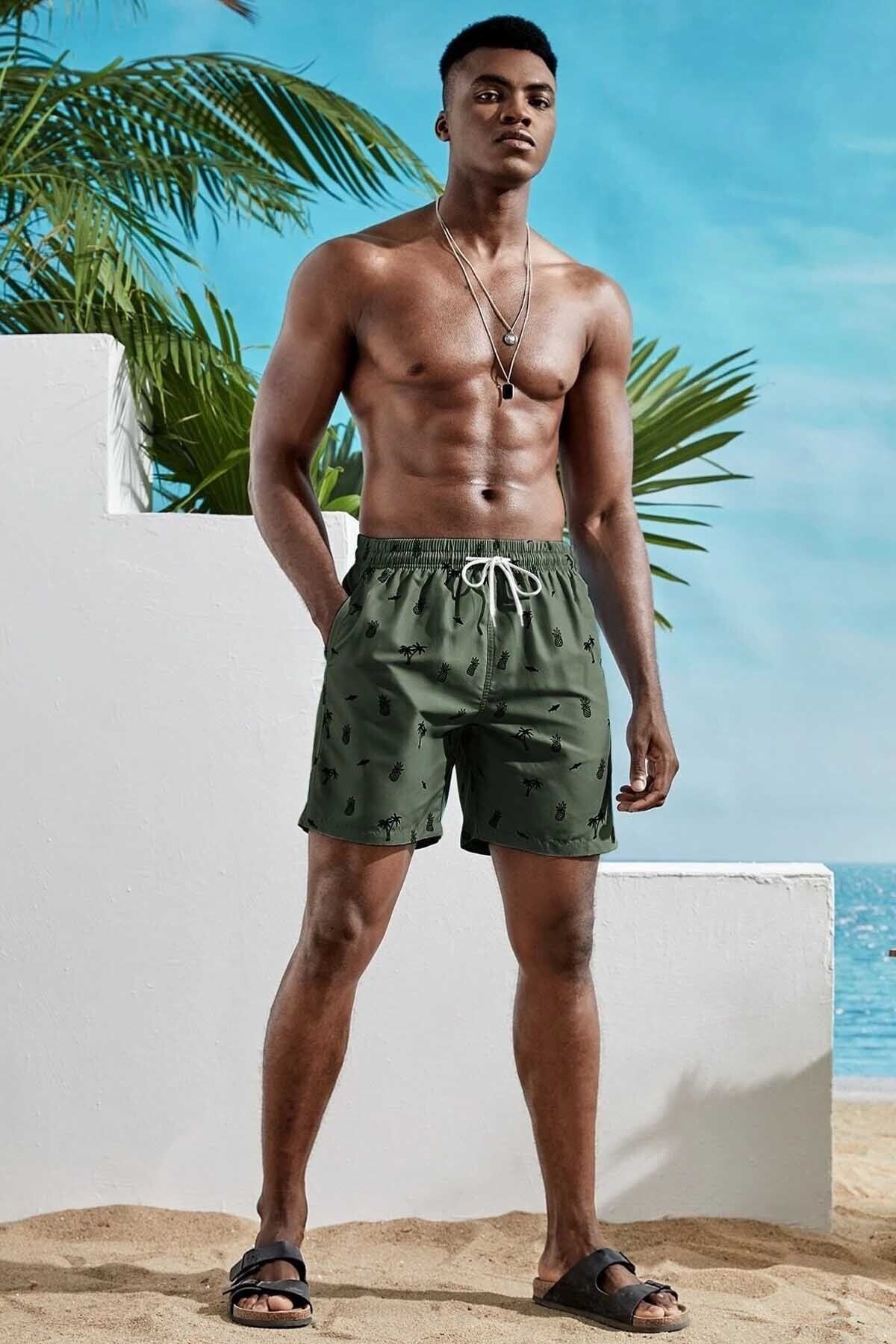 Angelsin Men s Basic Standard Size Pineapple and Palm Printed