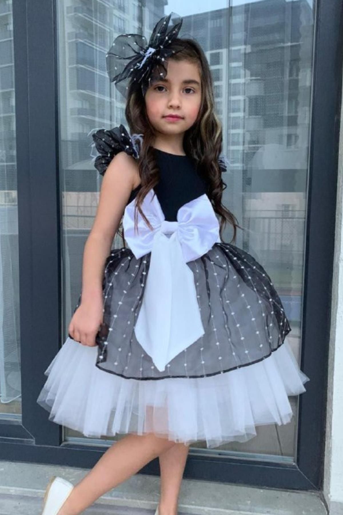 Black tulle skirt with ribbon online