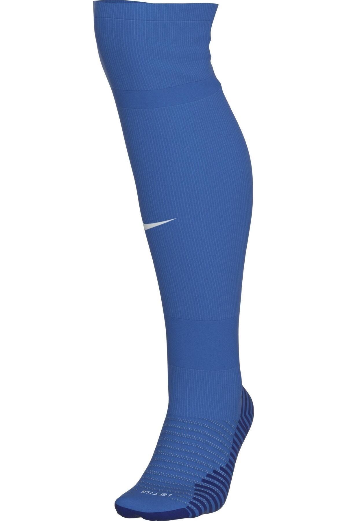 Dark blue nike socks 2025